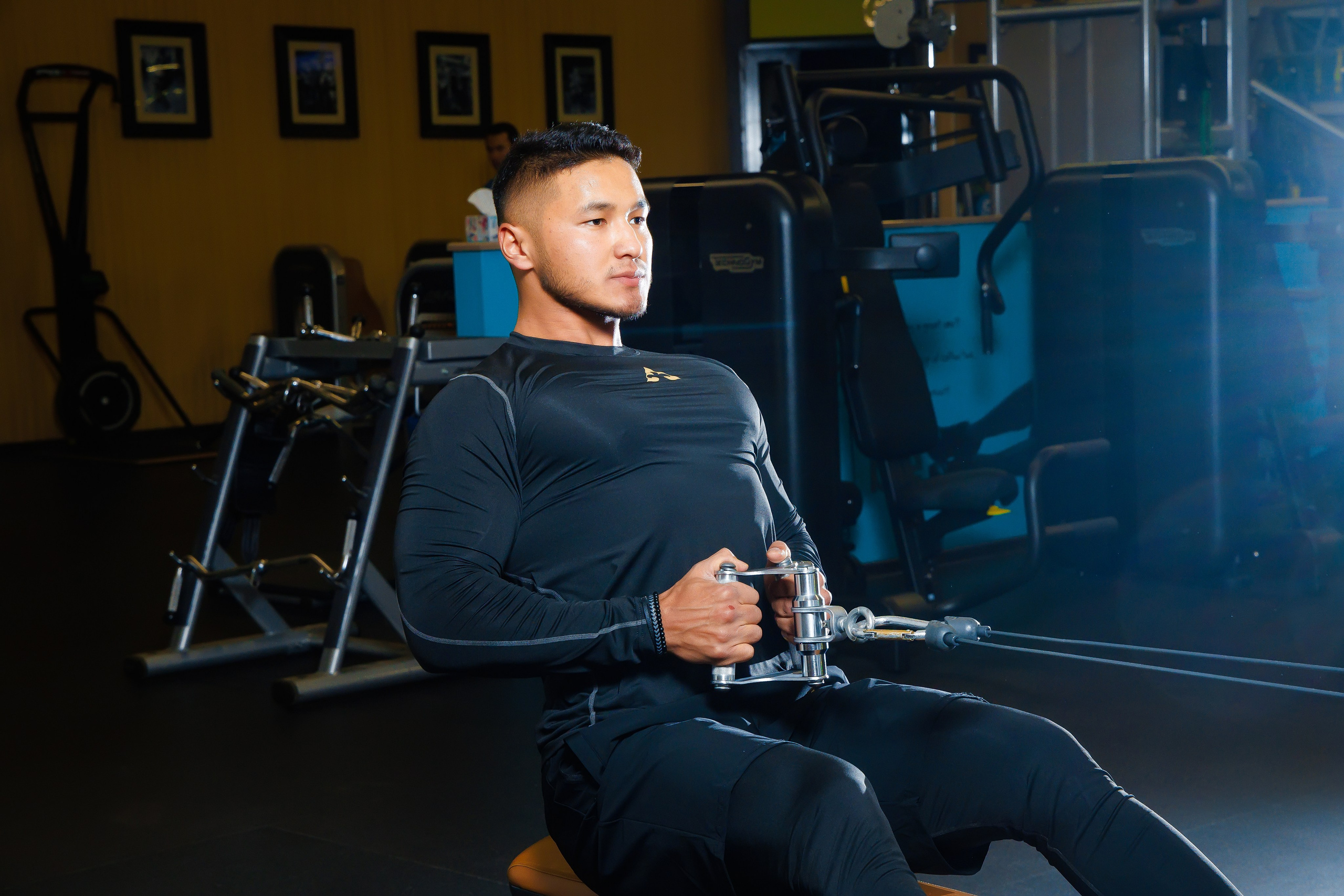 Спорт Зал Fitnespalace. Семейный и Свадебный фотограф в Астане Александр Астапов