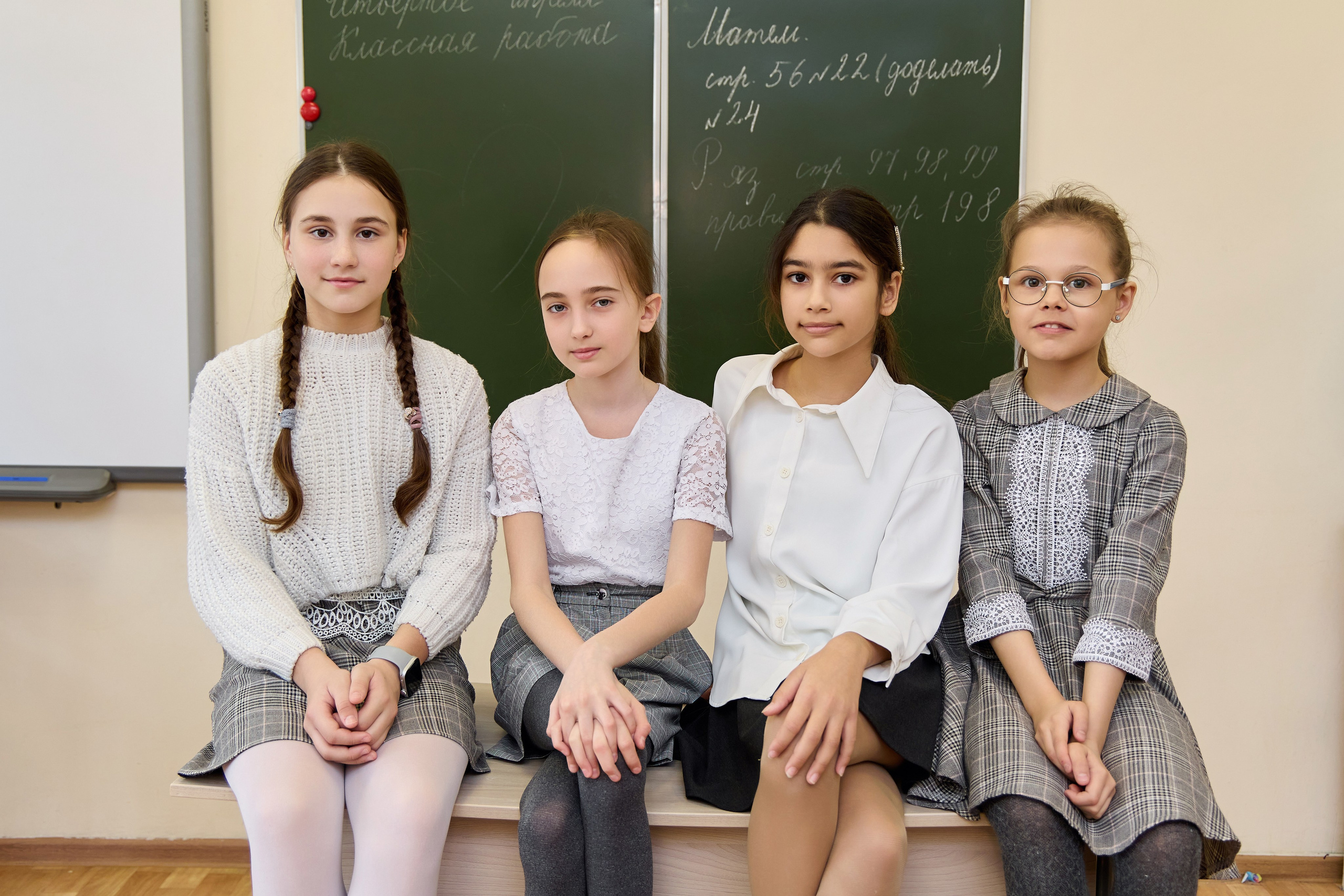 Гимназия № 79. Фотограф Барнаул Фатыхов Тимур