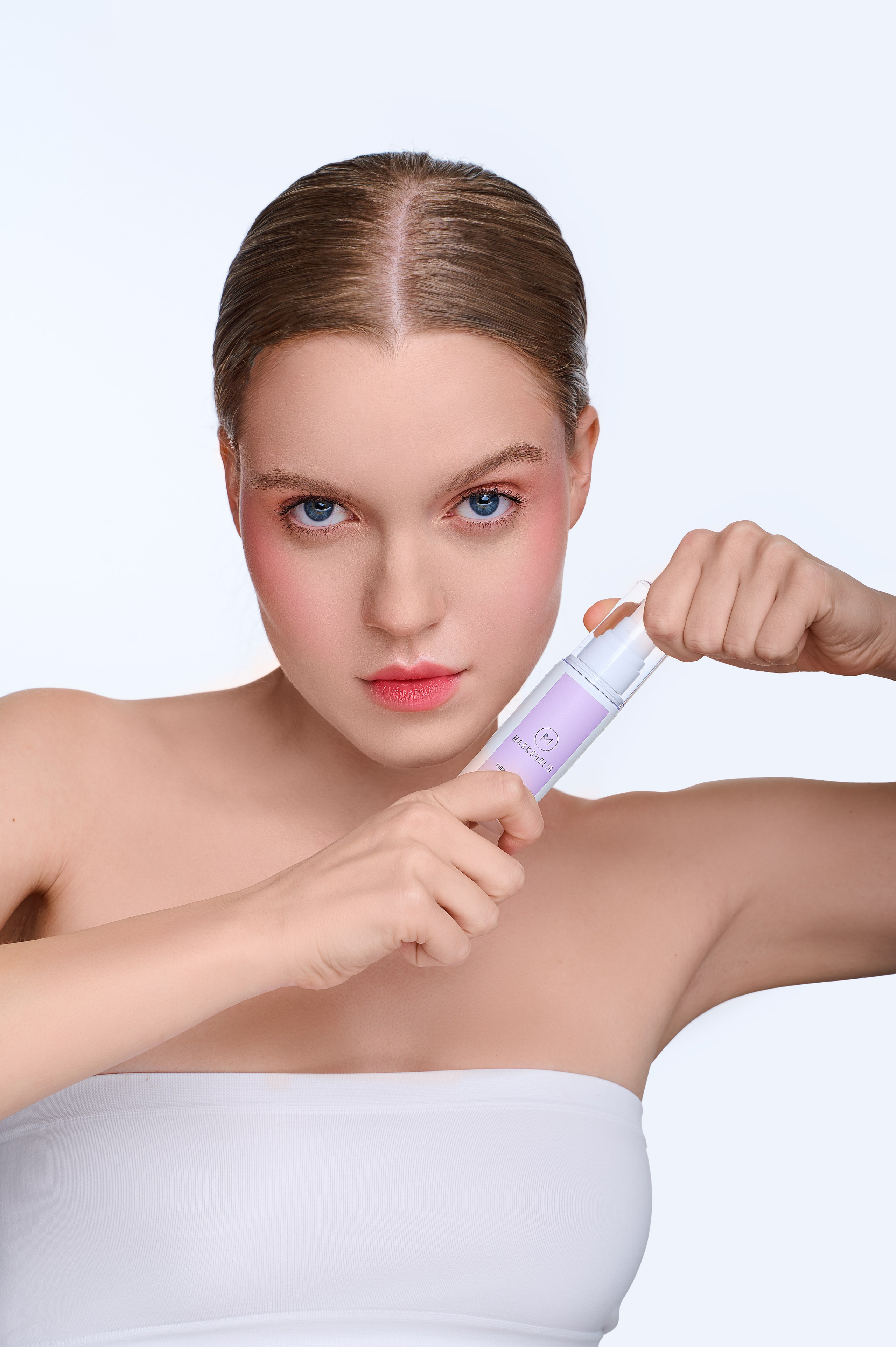 фотосессия для бренда косметики, съемка брендов, съемка каталога, съемка для маркетплейсов, фотограф Минск, фотограф Беларусь, съемка для брендов, косметика Минск, съемка продукта, фотографии продукта, фотографии косметического бренда, косметический бренд, модель для бьюти съемки, бьюти съемка, фотосессия Беларусь, ретушь, бьюти ретушь, ретушер Минск. 