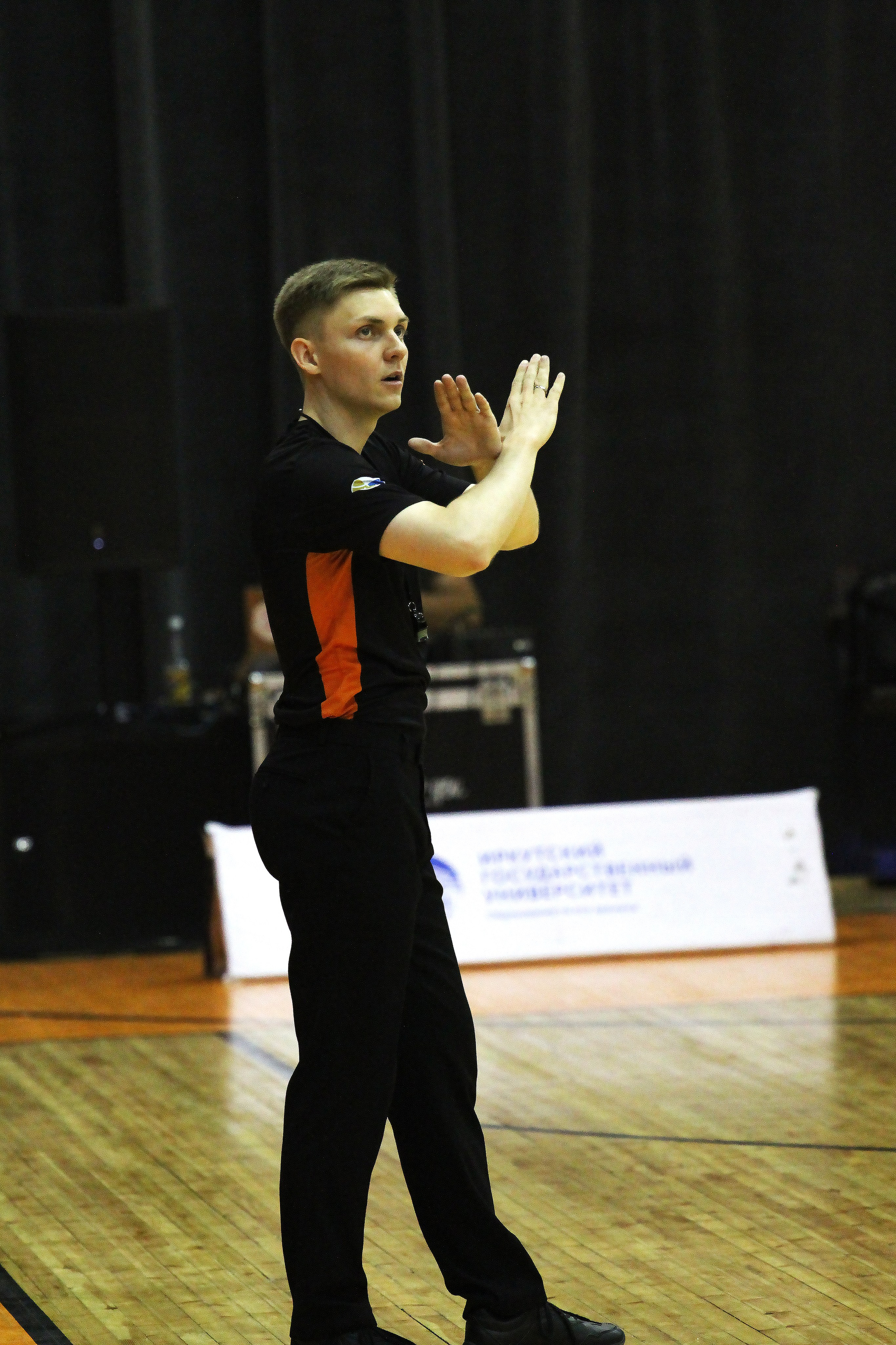 Баскетбол. Репортажный фотограф в Иркутске Семён Фёдоров