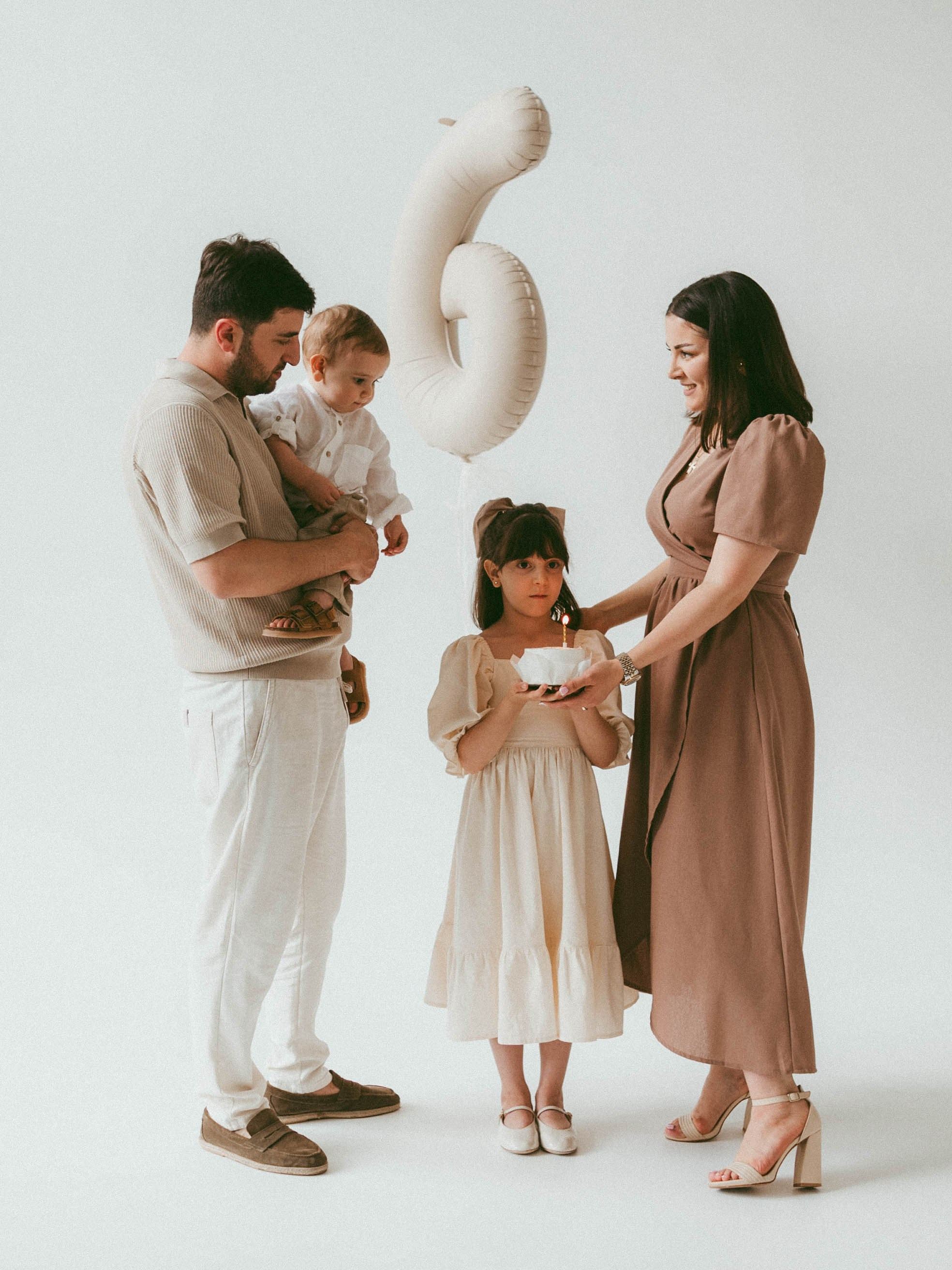 Нино, Ило, Эмилия и Нико. Портретный и свадебный фотограф Москва Валерия Возняковская