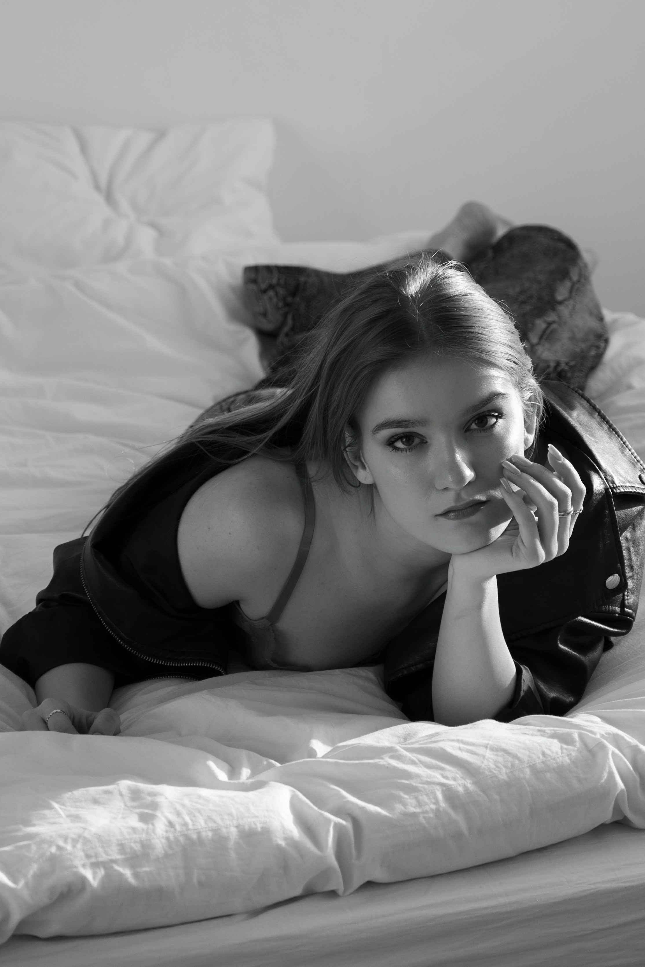 Студийная фотосессия в москве. Карина Эмильевна |Фотограф в Москве | Женский и семейный фотограф. Съемки под ключ для ваших брендов