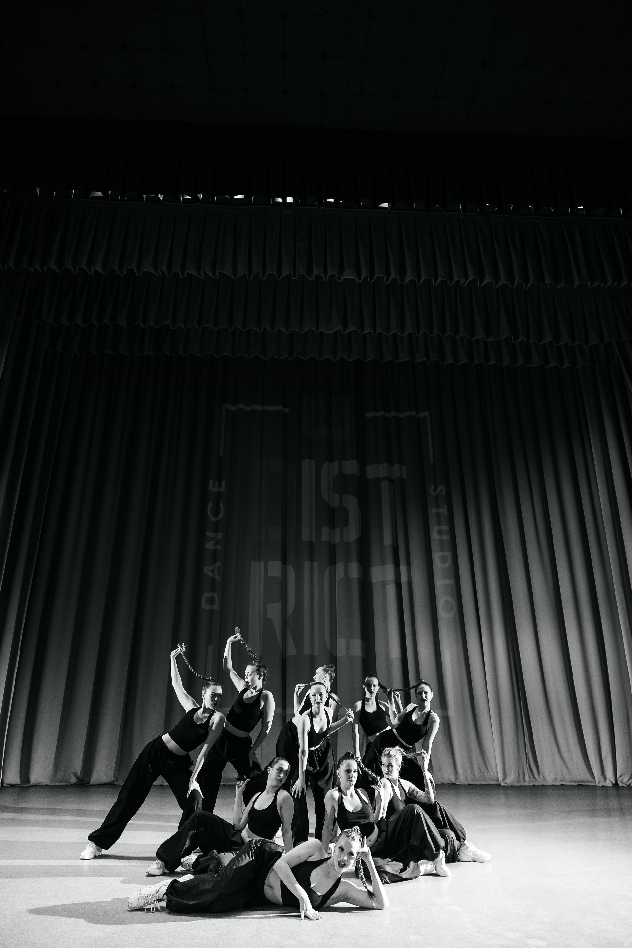 Дистрикт. Отчетный концерт. Свадебный и Семейный фотограф г. Ижевск Гульназ Солдатова. Гульназ фото