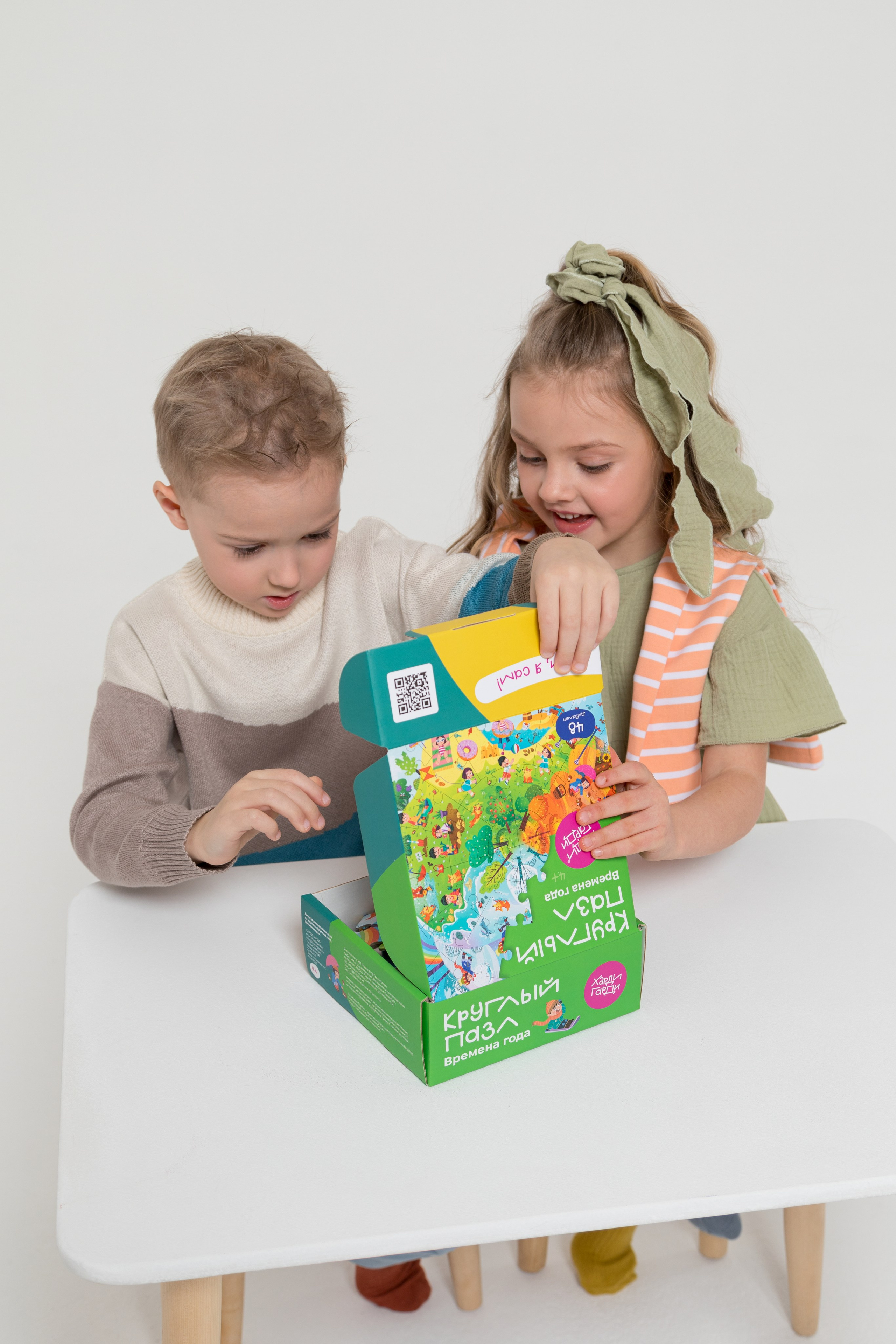 Имиджевая и каталожная съёмка для бренда детских пазлов. Детский и контент фотограф Надя Волкова Санкт-Петербург