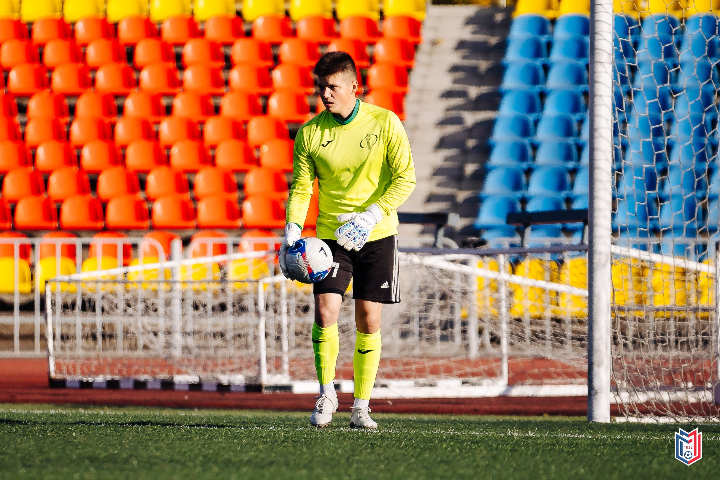 ФК «Металлург-Магнитогорск» — «СибГУФК Иртыш-2» // 21.09.24. Денис Прохоров Фотограф в г. Магнитогорск