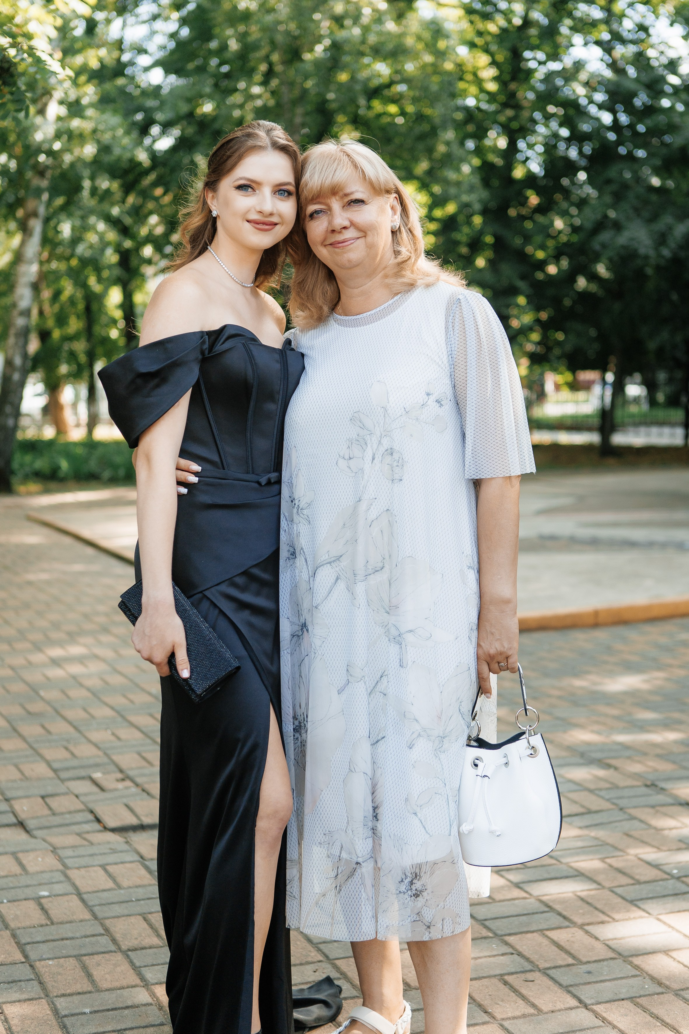 Выпускной Гимназия 12 2024 г. Свадебный и портретный Фотограф в Липецке Дмитрий Котюков