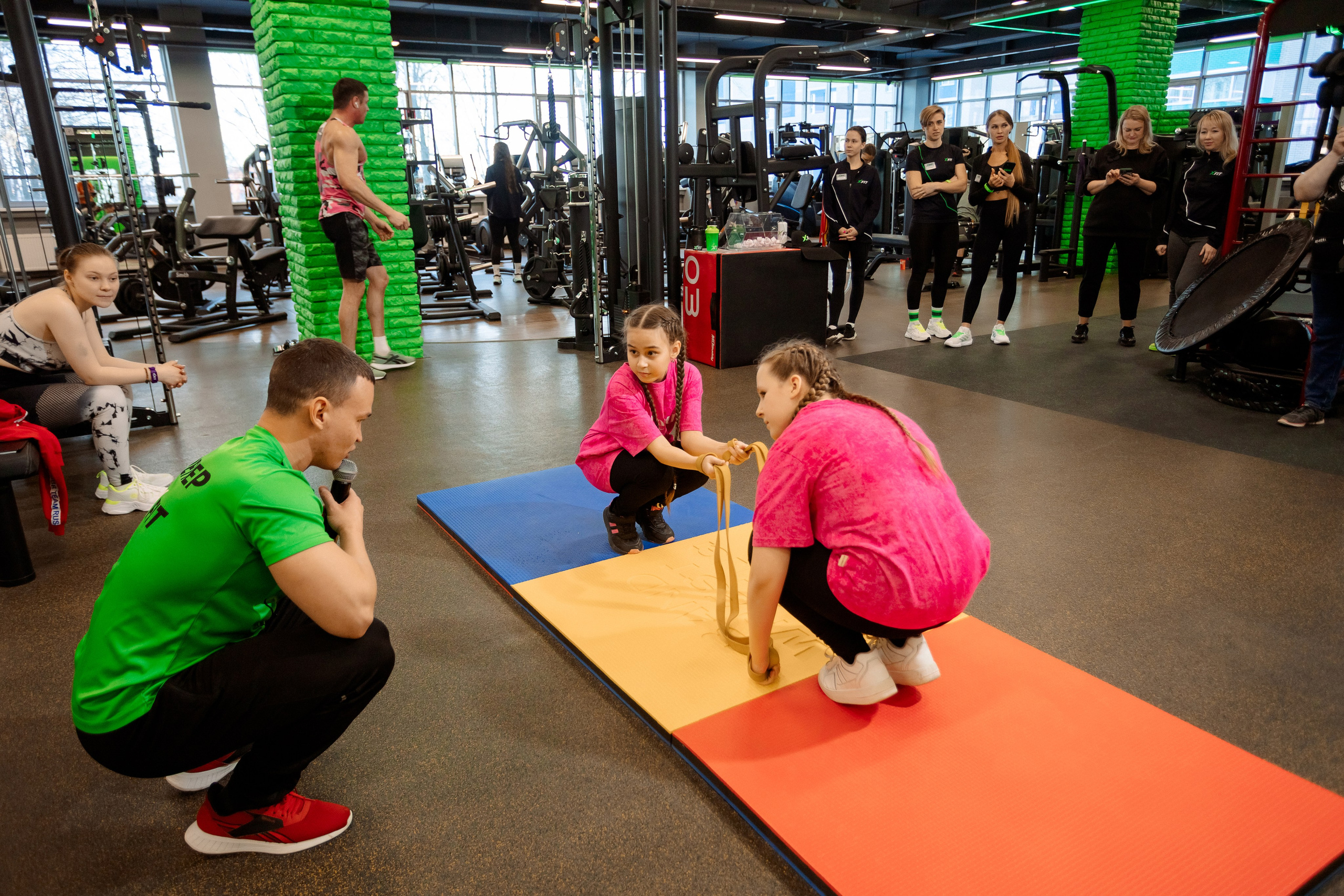 РЕПОРТАЖ: ФИТНЕСС-КЛУБ X-FIT. Профессиональный фотограф в Ижевске Леша Петров