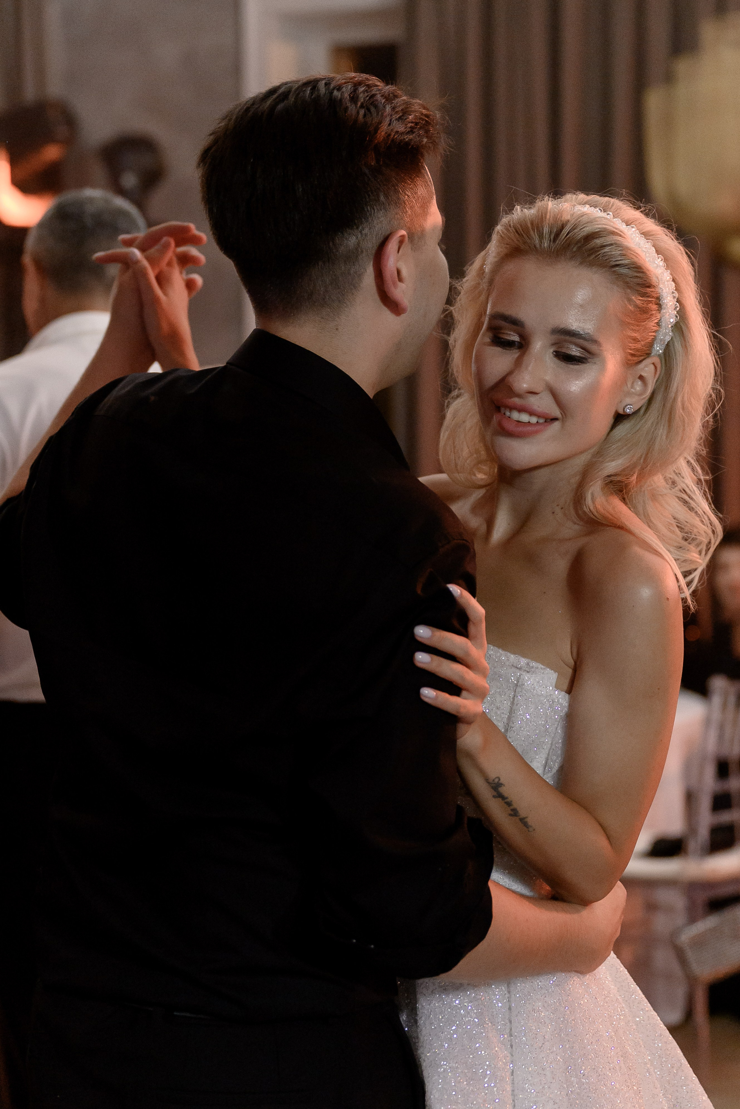 Люби меня люби. Backpackweddings фотограф и видеограф Ростов-на-Дону Сочи