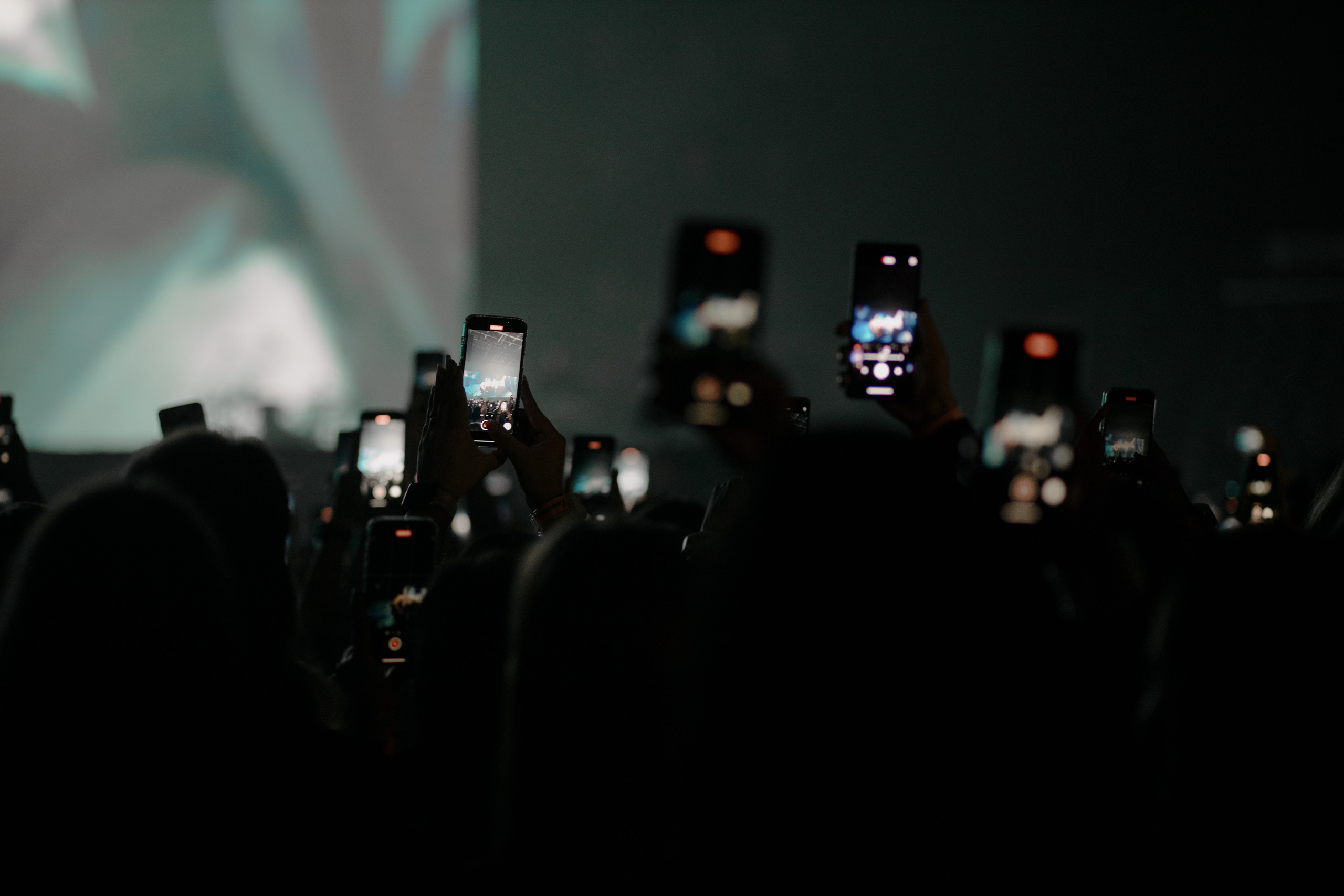 Концерт JONY. Фотограф в Москве