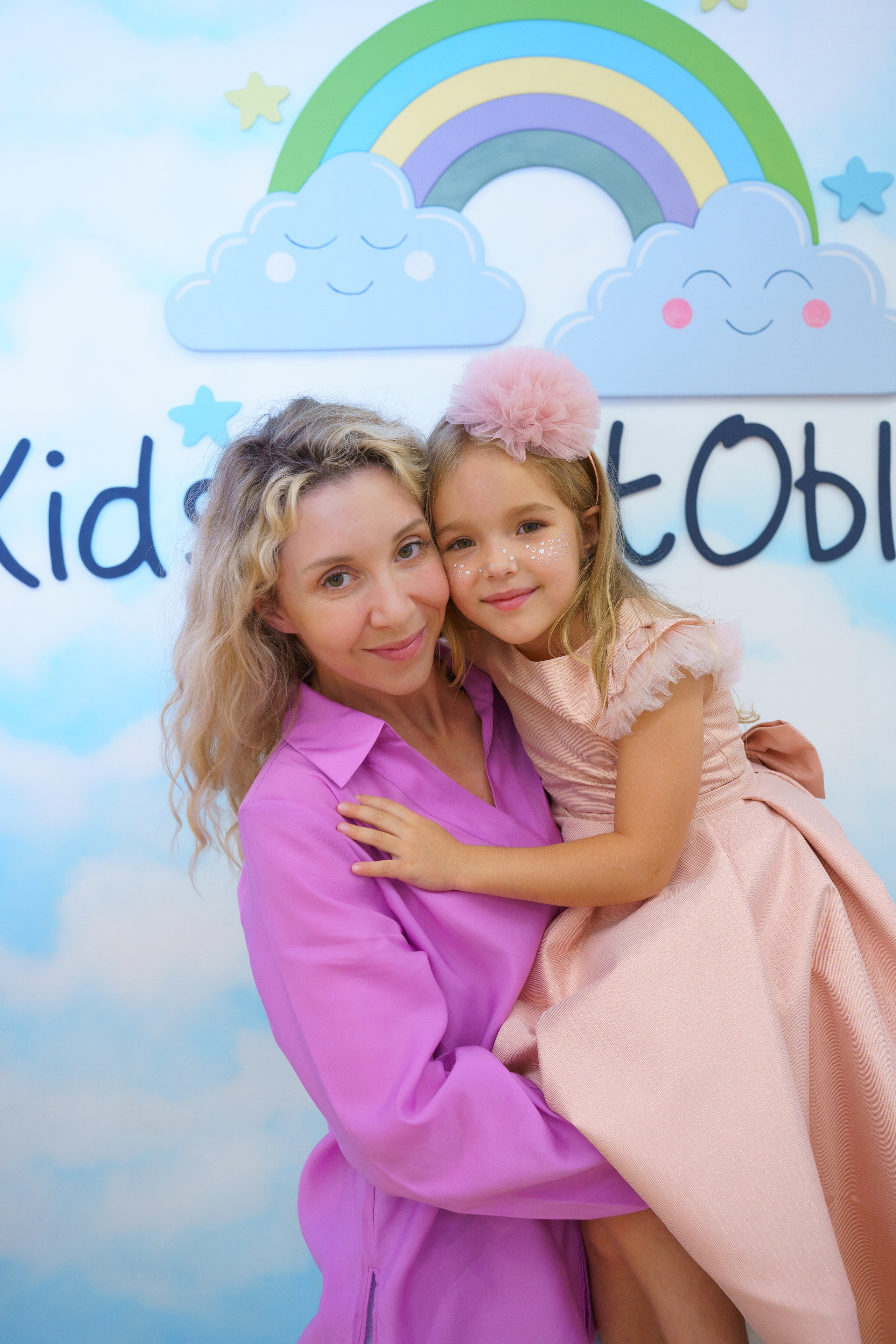 Репортажная съемка дня рождения в лофте. Фотограф Екатерина Канчалаба