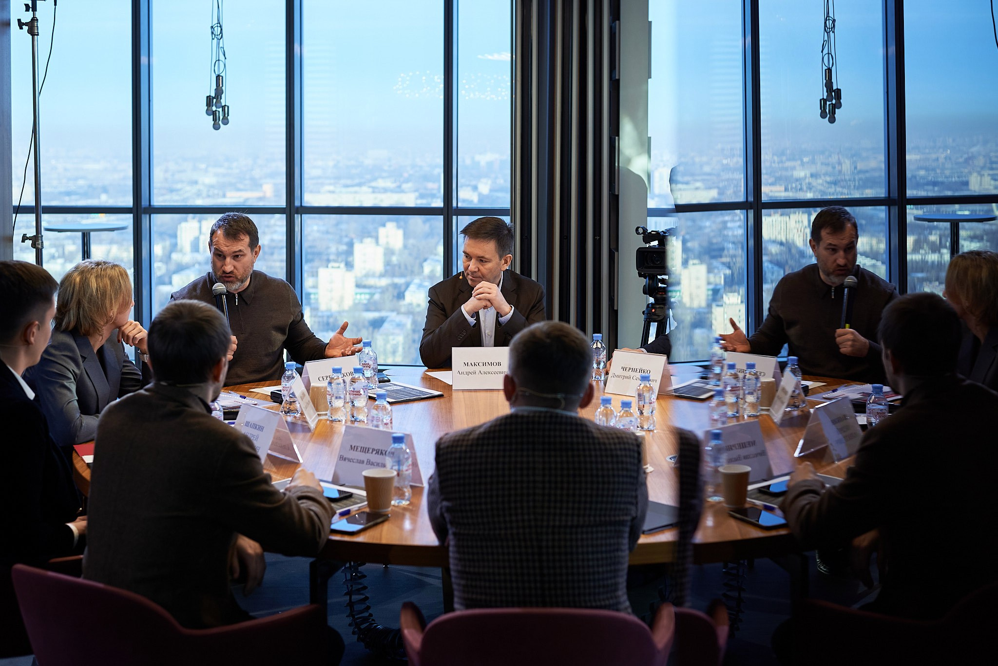 Кредитная игла. Иван Ступа, репортажный фотограф в Санкт-Петербурге и Ленинградской области