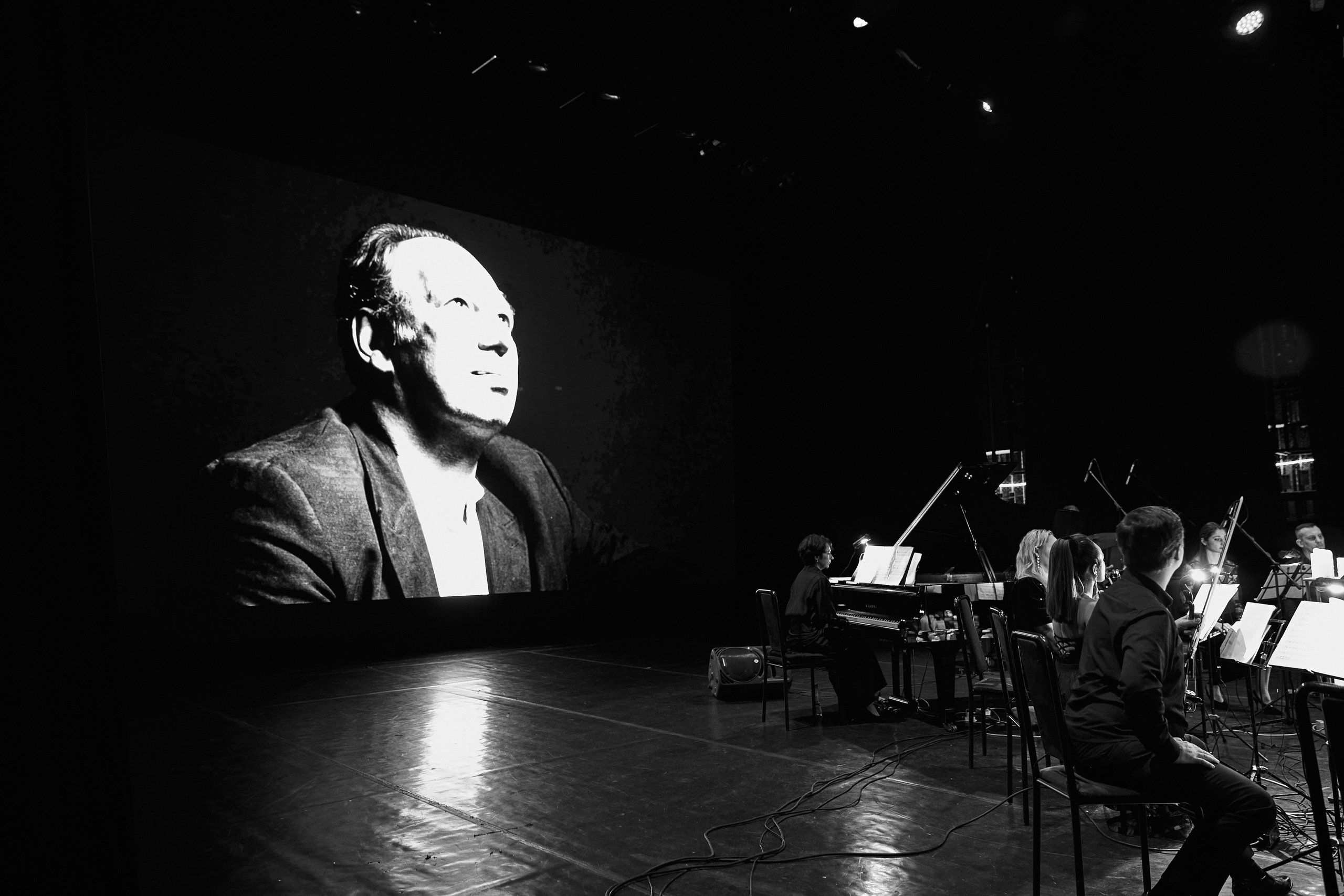 Шедевры мировой неоклассики при свечах. The Best 26.02. Свадебный репортажный фотограф краснодар максим дремов дрёмов фотосессия студия цена