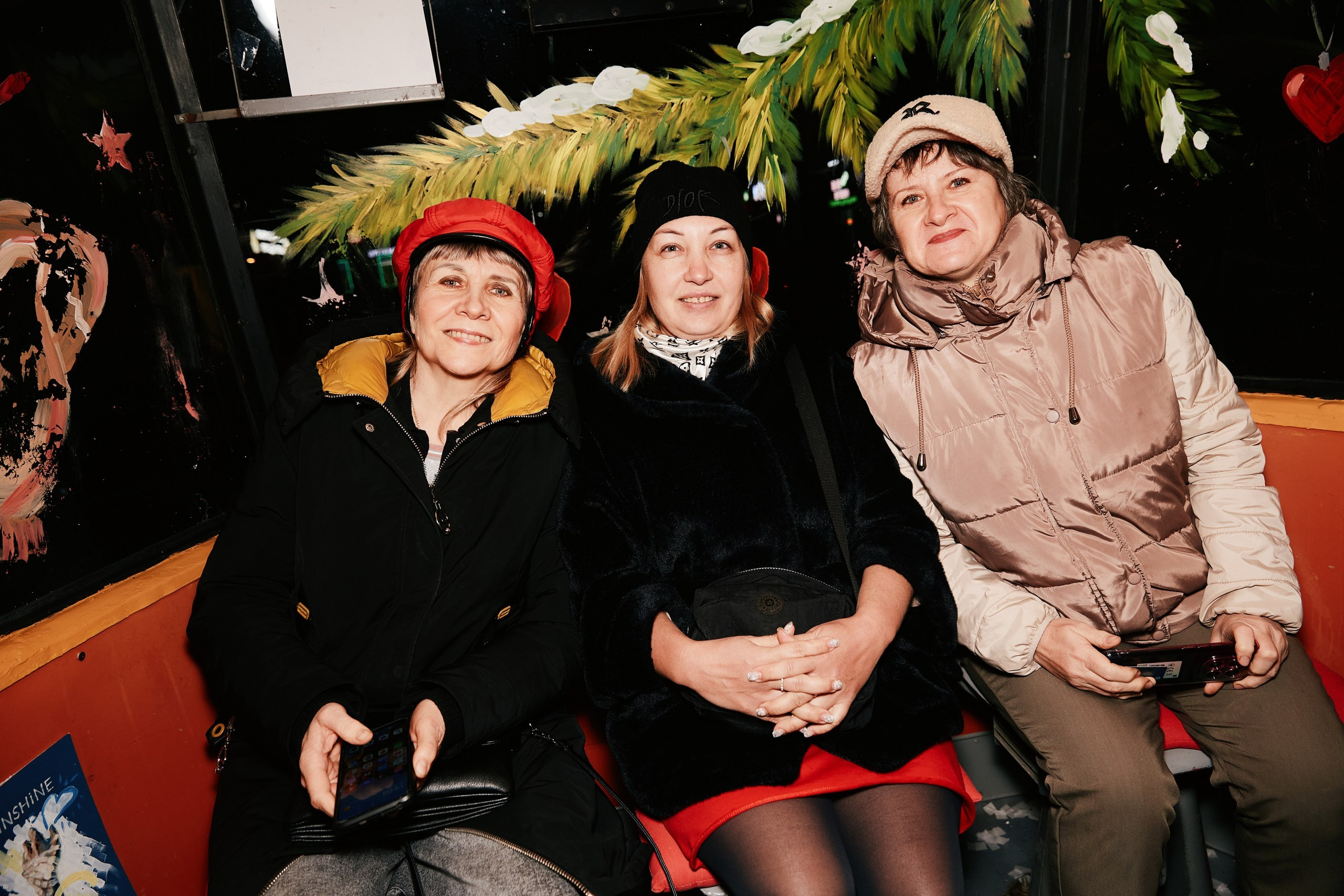 Новогодний трамвай 2026. Свадебный репортажный фотограф краснодар максим дремов дрёмов фотосессия студия цена