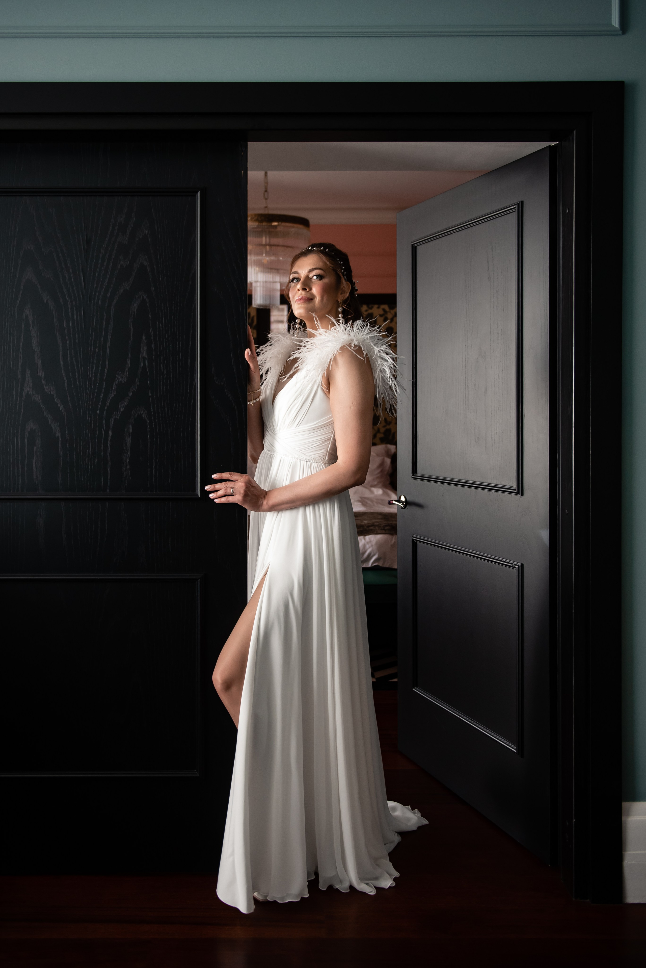 Свадебный день в Петербурге. Анастасия Петрович фотограф, фотокорреспондент в Москве и Санкт-Петербурге. Фотосъёмка репортажа, мероприятия, корпоративная съёмка, контент