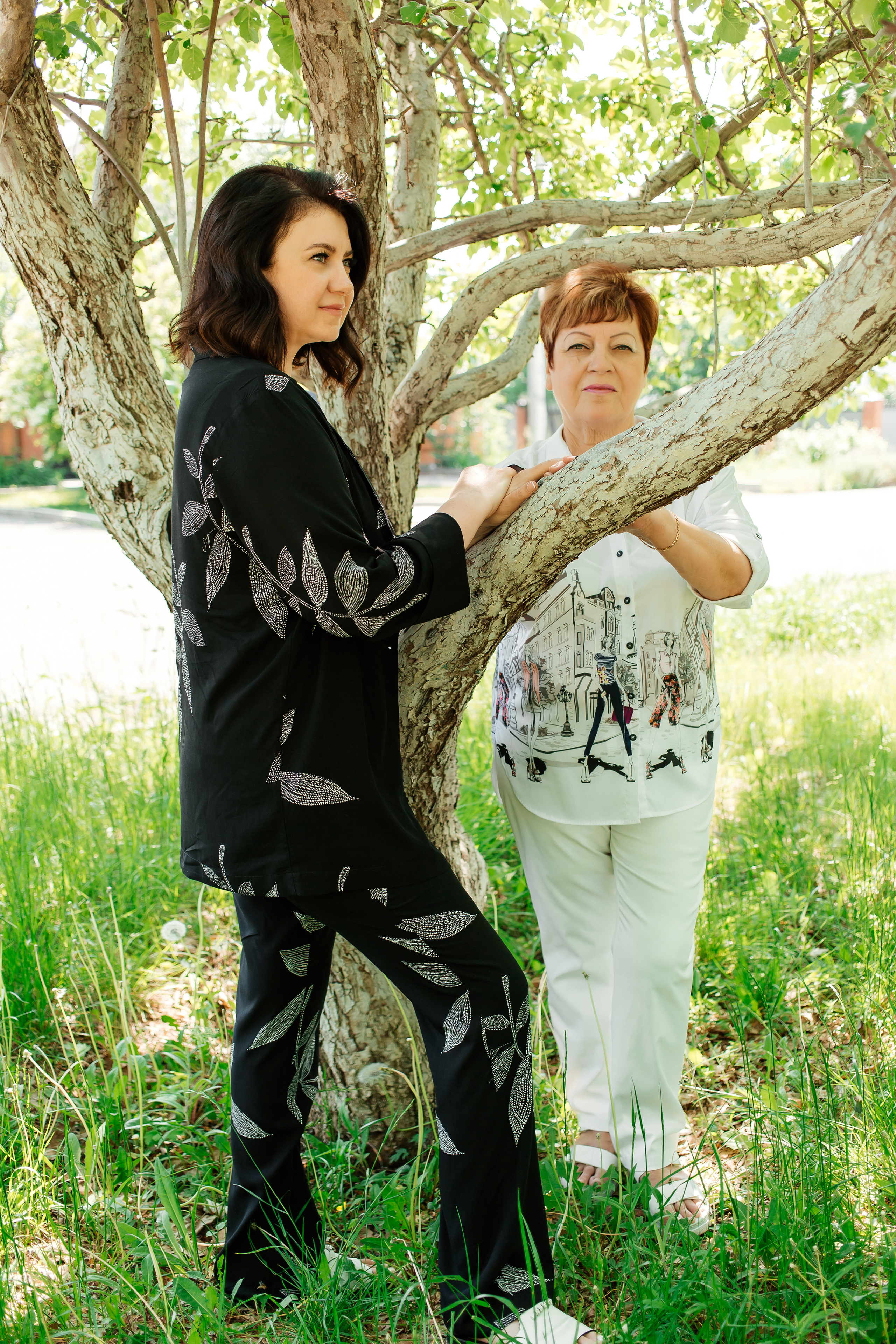 Прогулочная фотосессия Оли и её мамы. Женский фотограф в Оренбурге Ирина Заводчикова