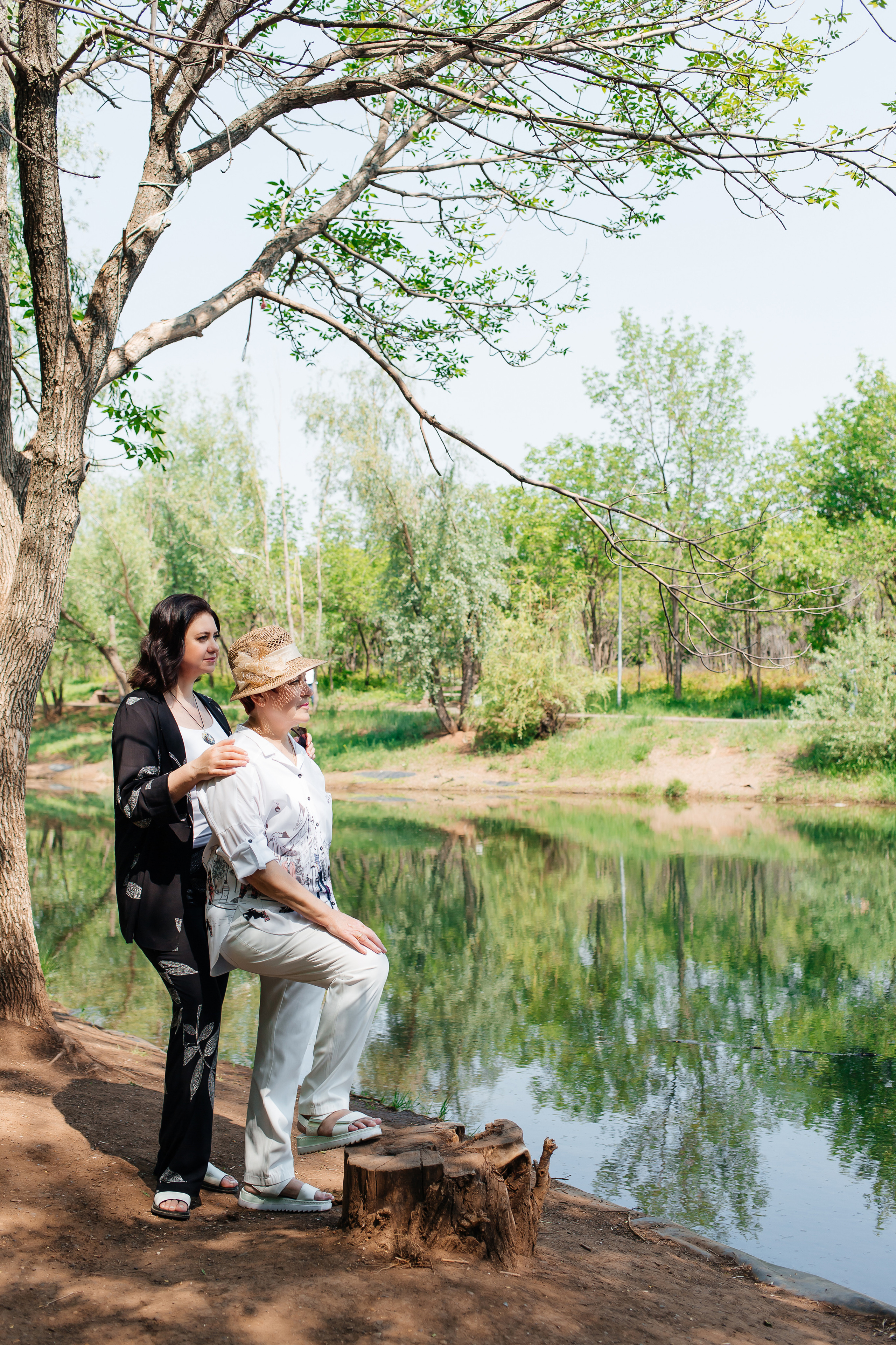 Прогулочная фотосессия Оли и её мамы. Женский фотограф в Оренбурге Ирина Заводчикова