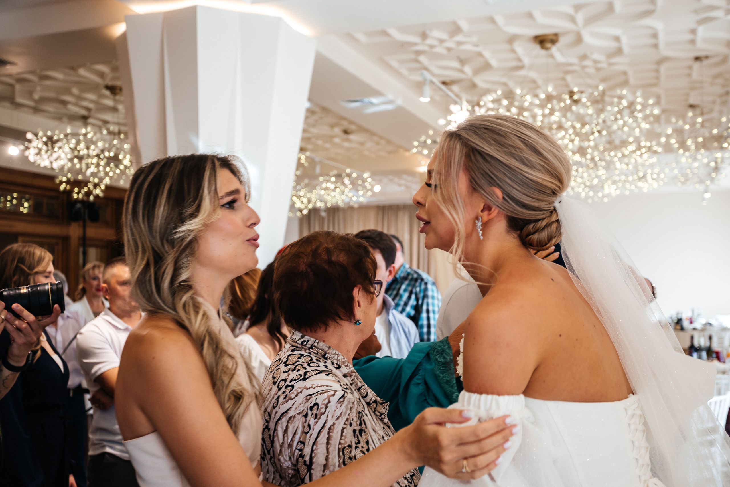 Счастье в моментах. Александр Оношкин. Свадебный фотограф в Екатеринбурге