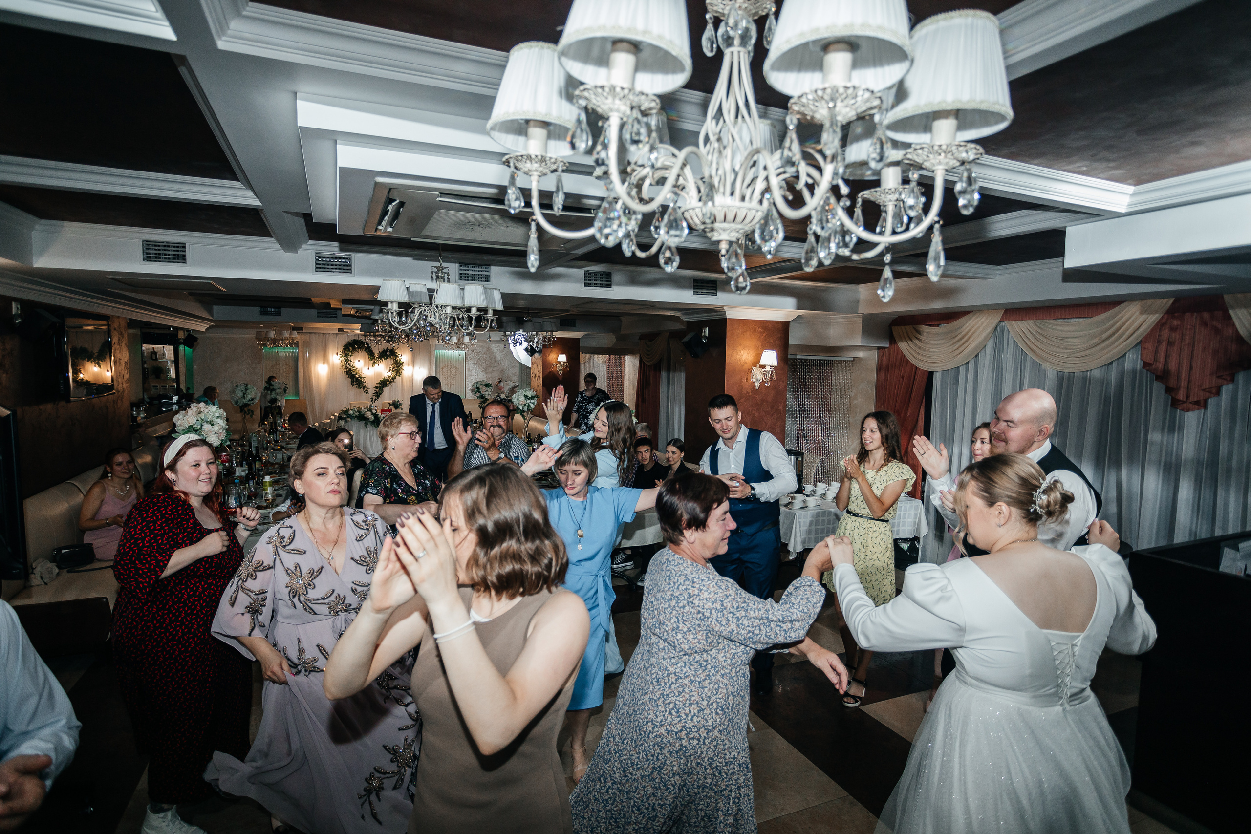 Счастье в моментах. Александр Оношкин. Свадебный фотограф в Екатеринбурге