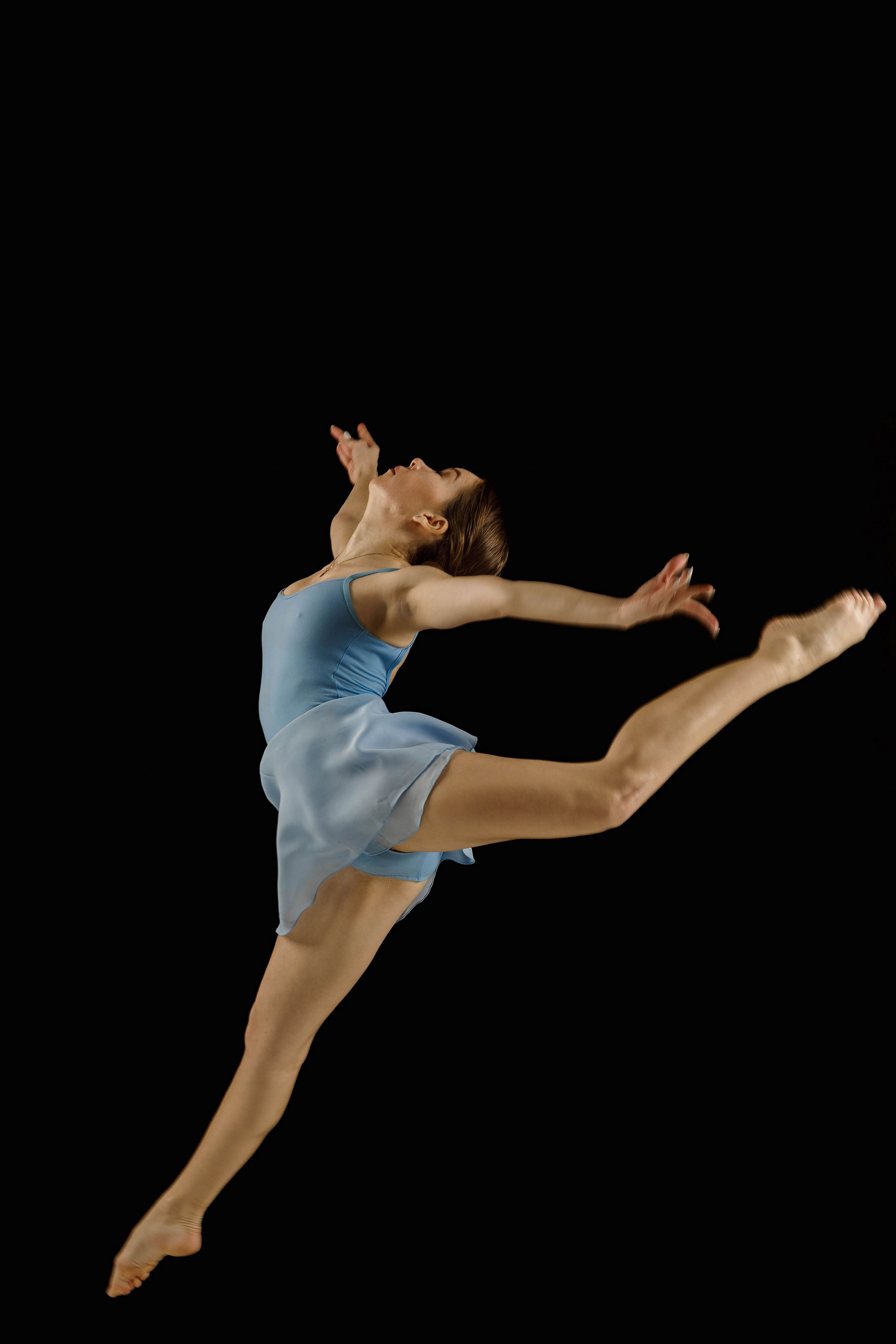 Студийная фотосессия танцовщицы Лены. Портретный и репортажный фотограф в Чебоксарах Андриян Чаркин