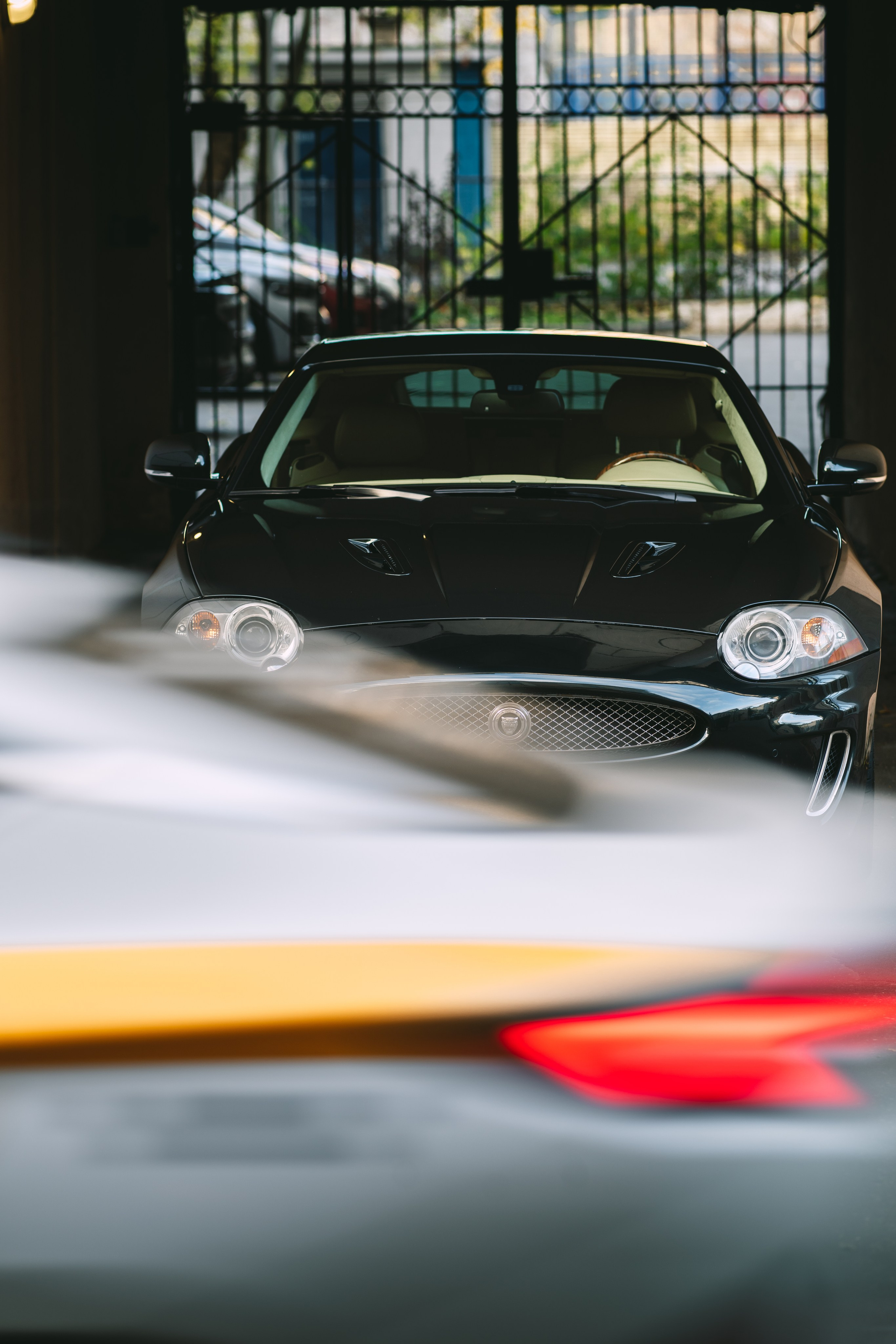 Jaguar XKR в Москве. Жуков Илья  свадебный фотограф в Москве