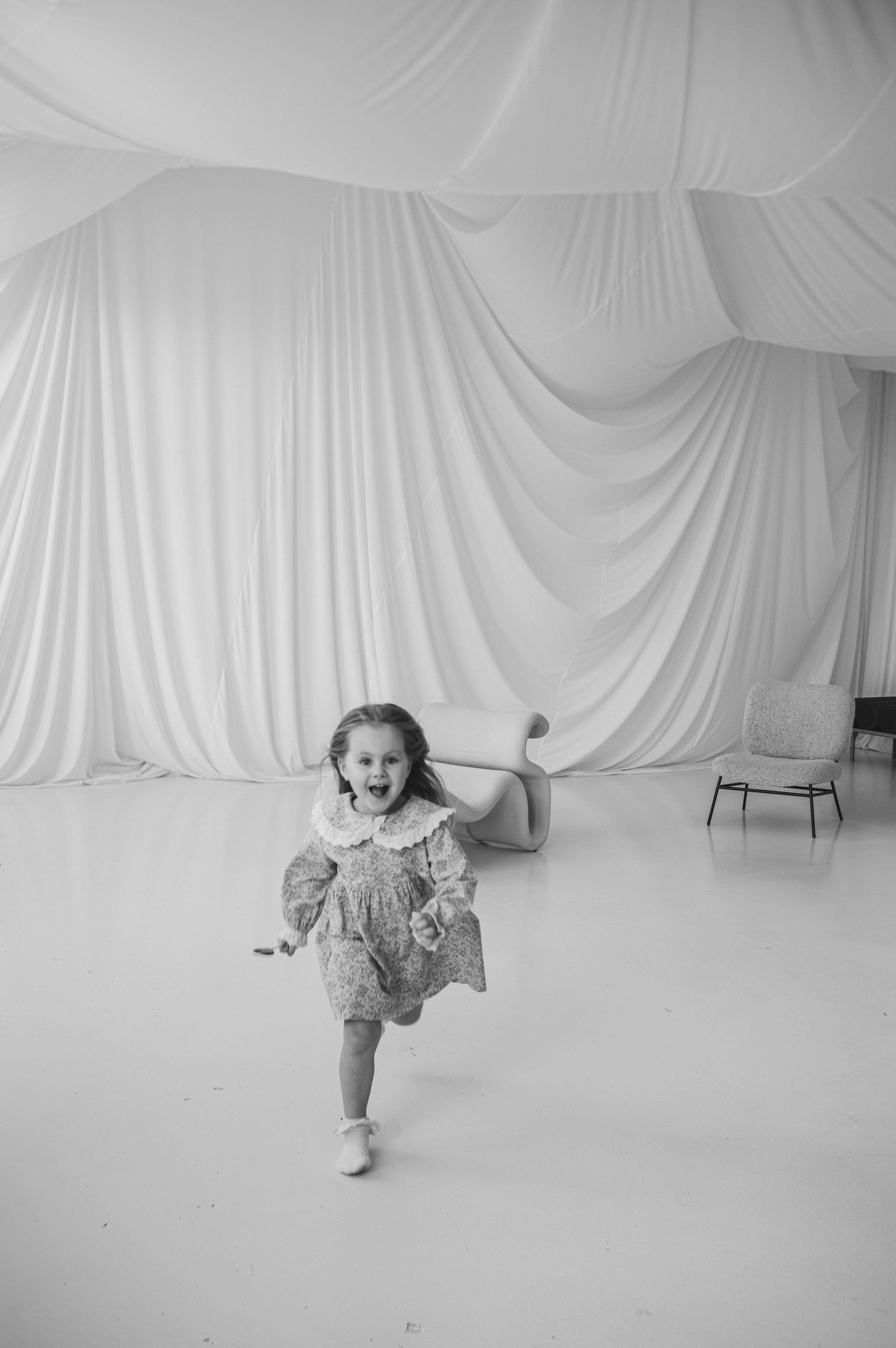 Тая с папой и мамой. Семейный и свадебный фотограф в Екатеринбурге Орлова Ирина