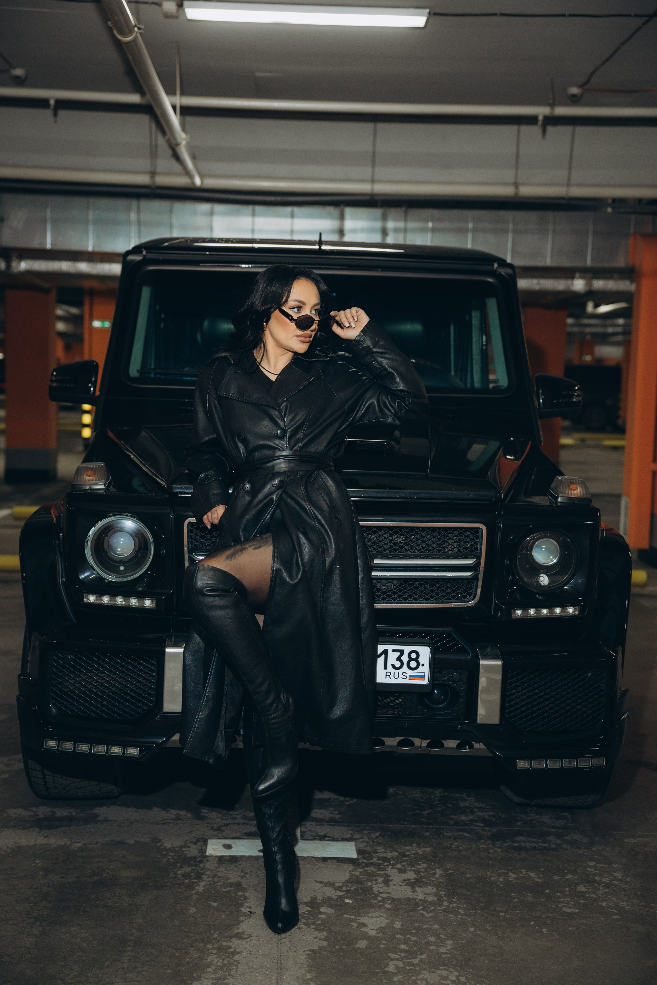 На парковке. Свадебный, семейный фотограф в Иркутске Светлана Макаричева