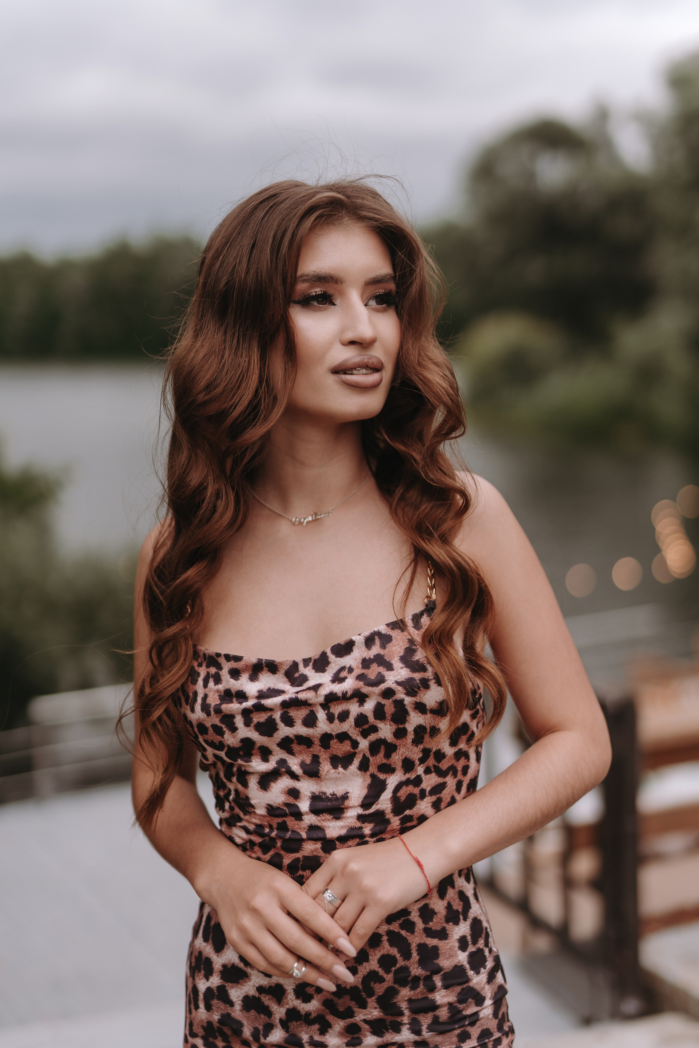 КАФЕ М5 / ХОТИМ ЕДИМ / БОГДАН НАСЫРОВ / ИЛЬНАР АХМАДУЛЛИН