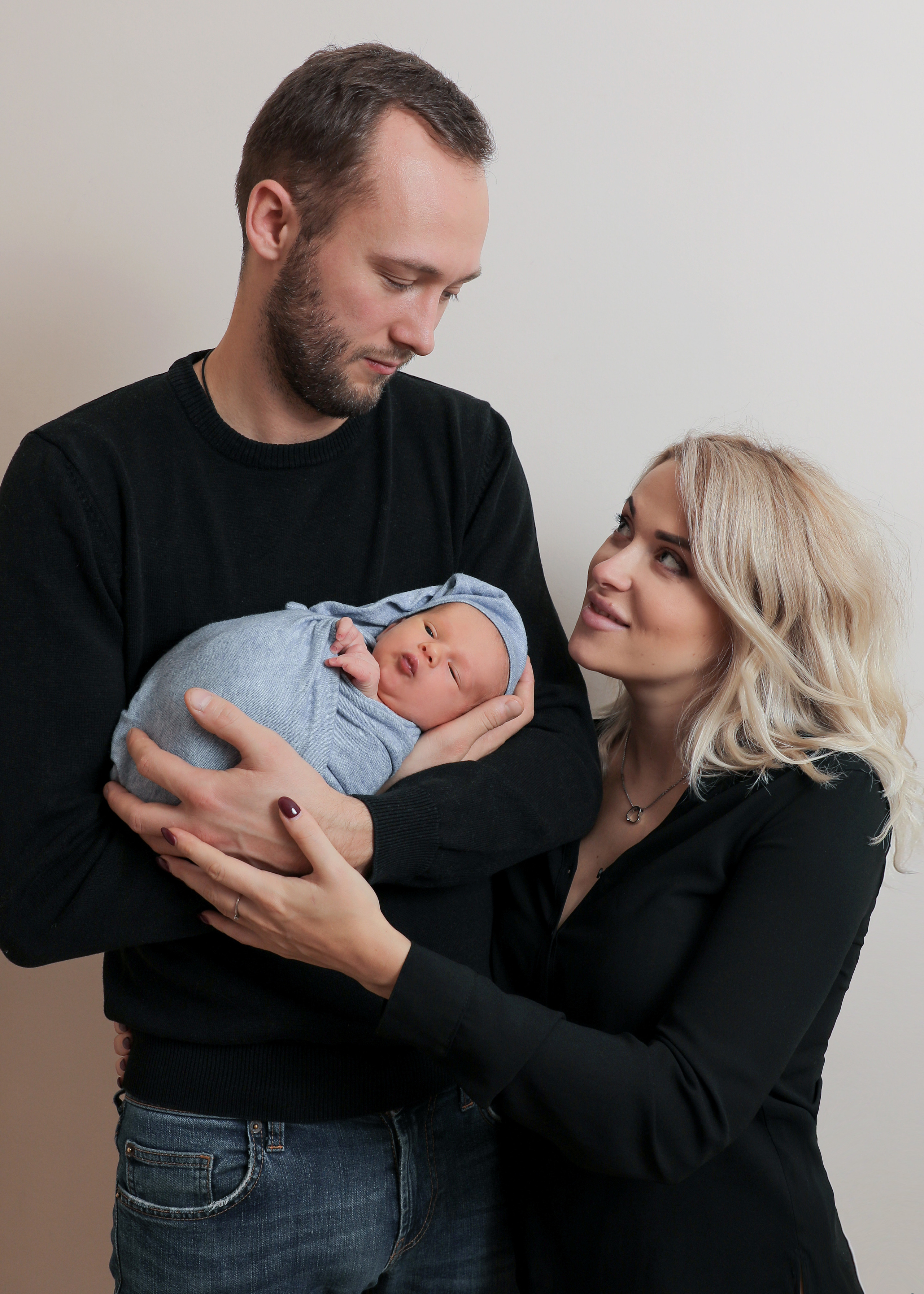 Фото с родителями. Фотограф новорожденных Москва Архипова Татьяна