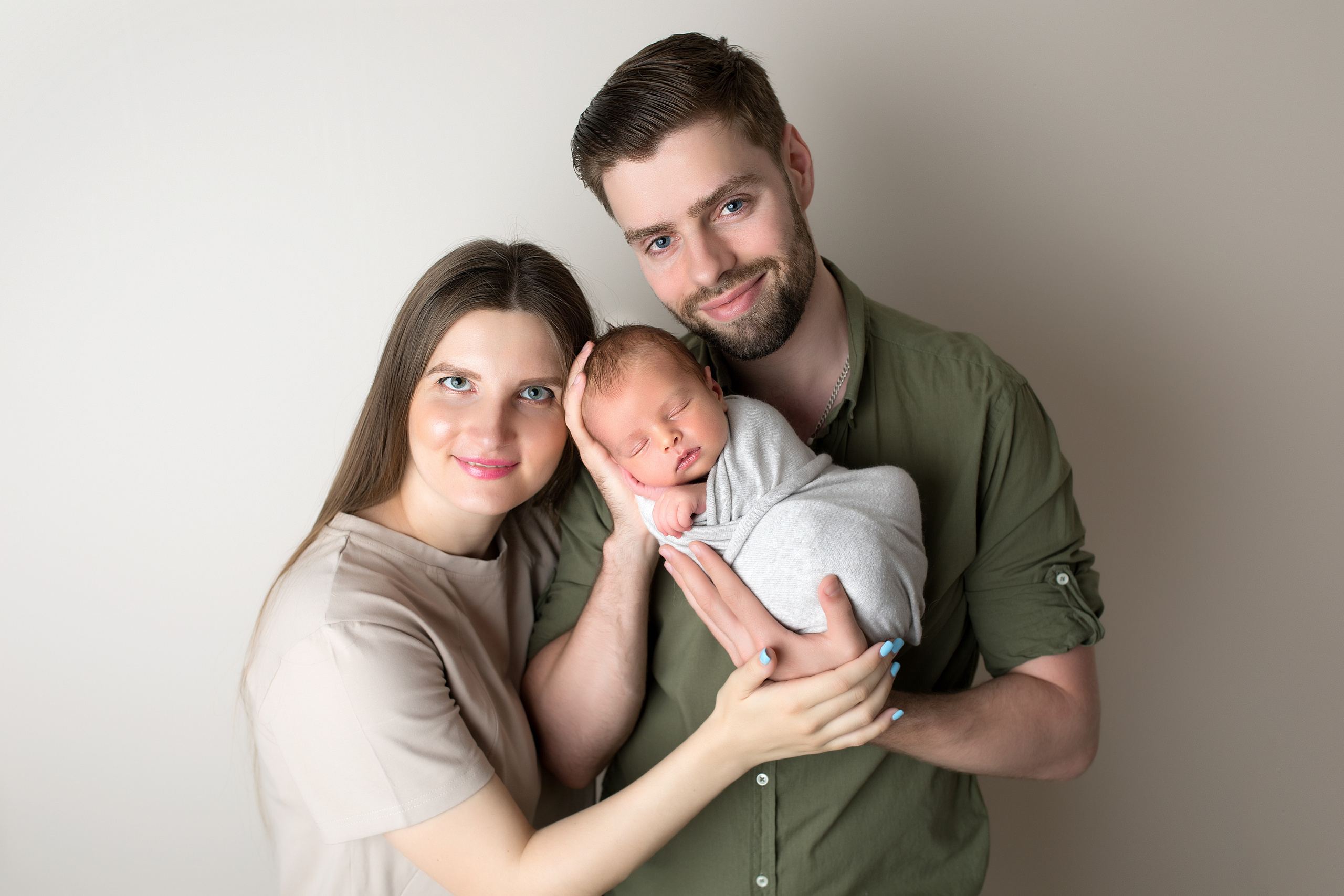 Фото с родителями. Фотограф новорожденных Москва Архипова Татьяна