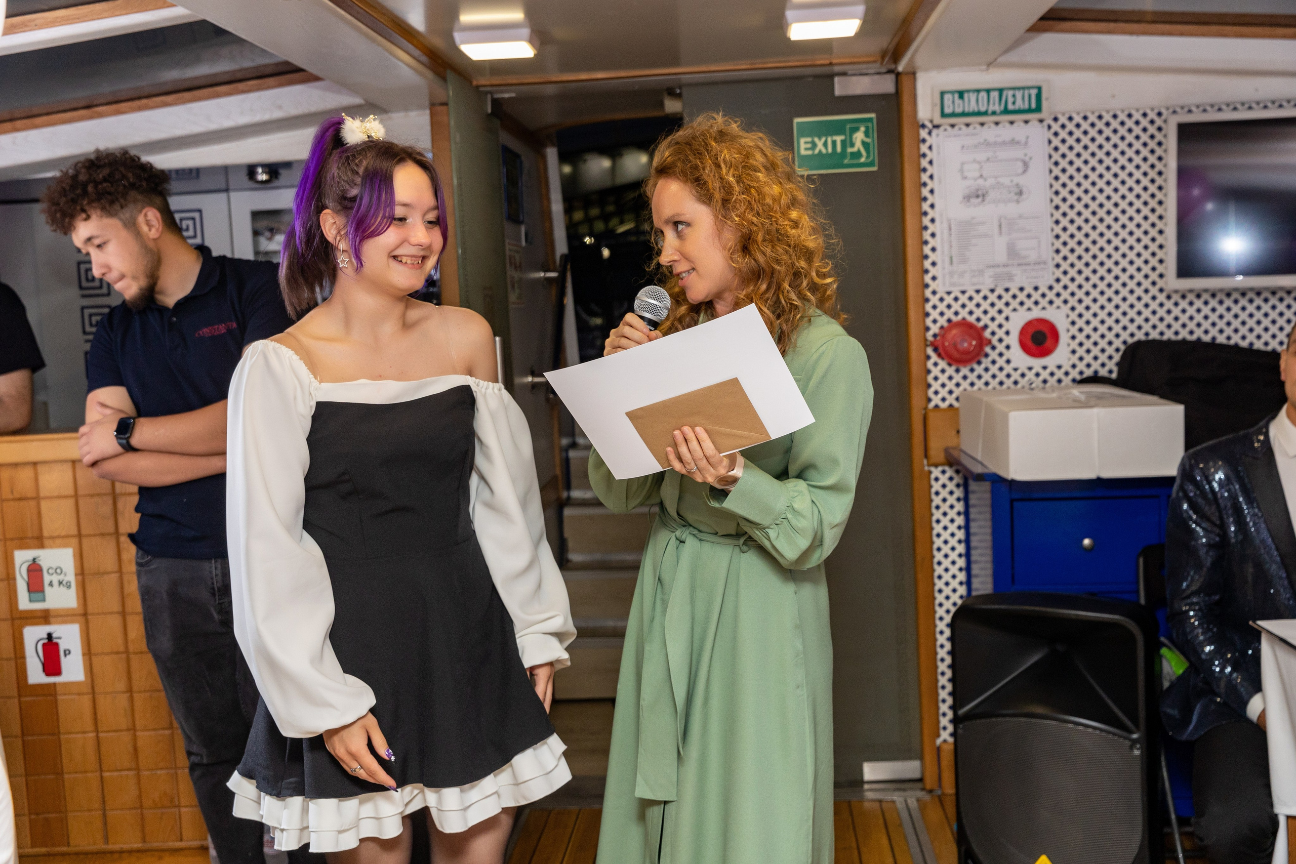 Выпускной на караблике 9 класс. Фотограф в Санкт-Петербурге Закута Ольга