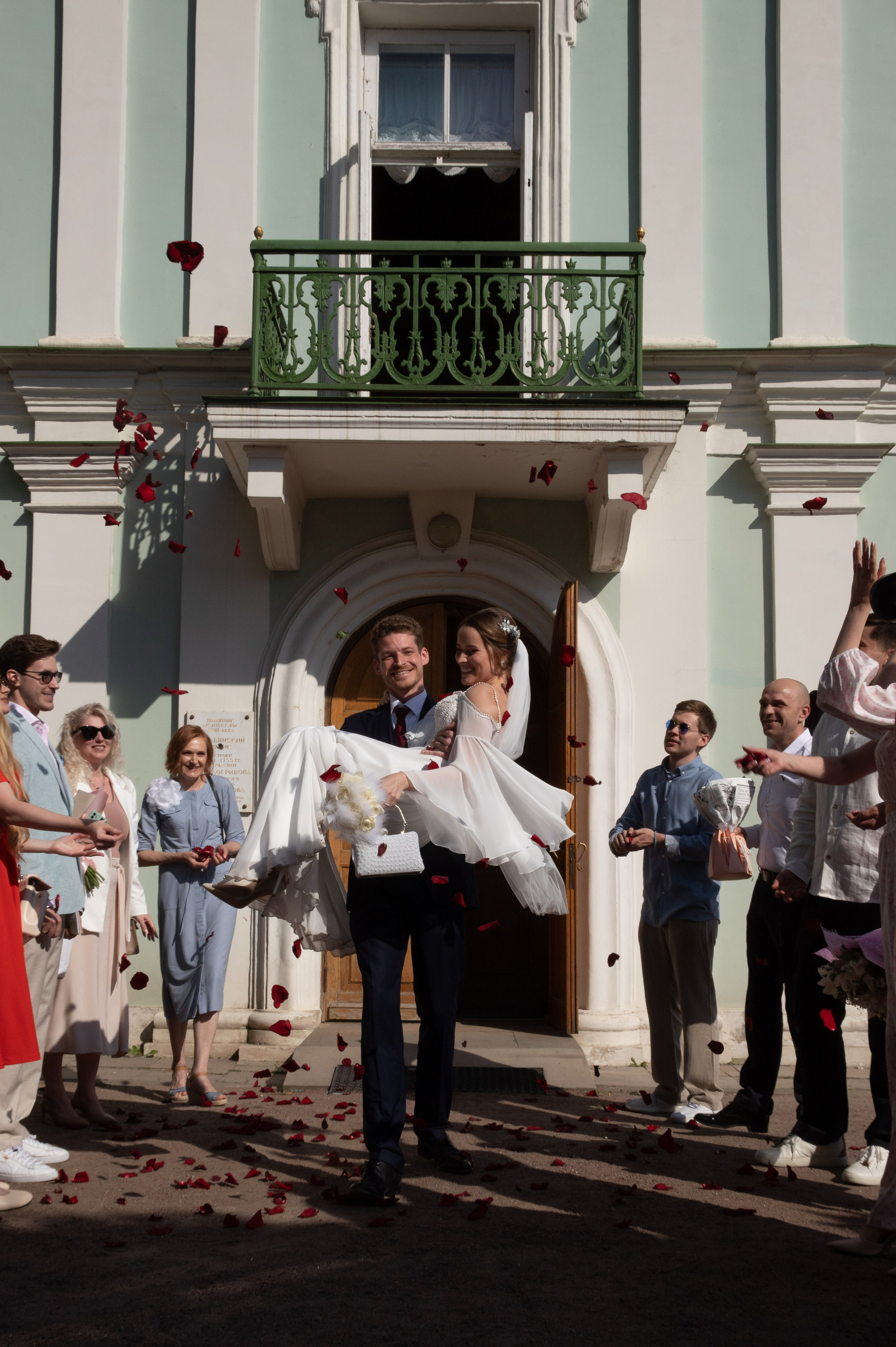 Летняя свадьба в Кусково. Свадебный и портретный фотограф в Москве Мария Кравченко