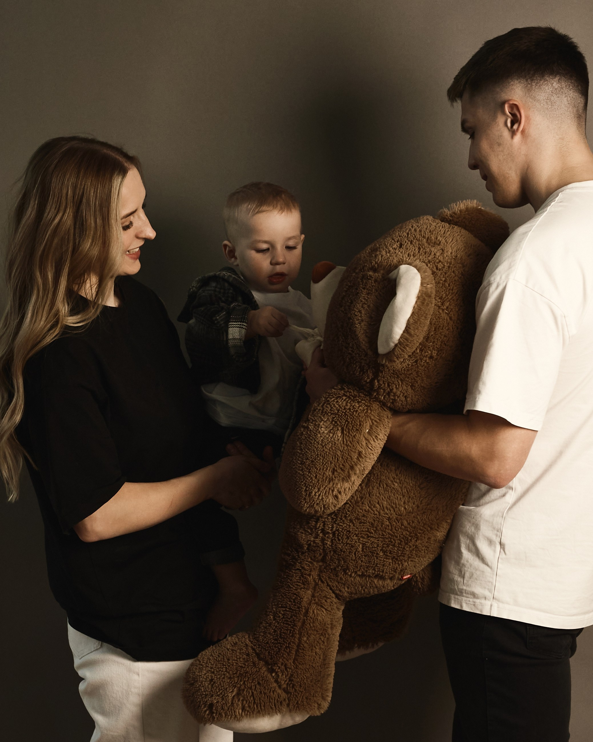 Валентина, Кирилл, Паша. Ксения Кузнецова