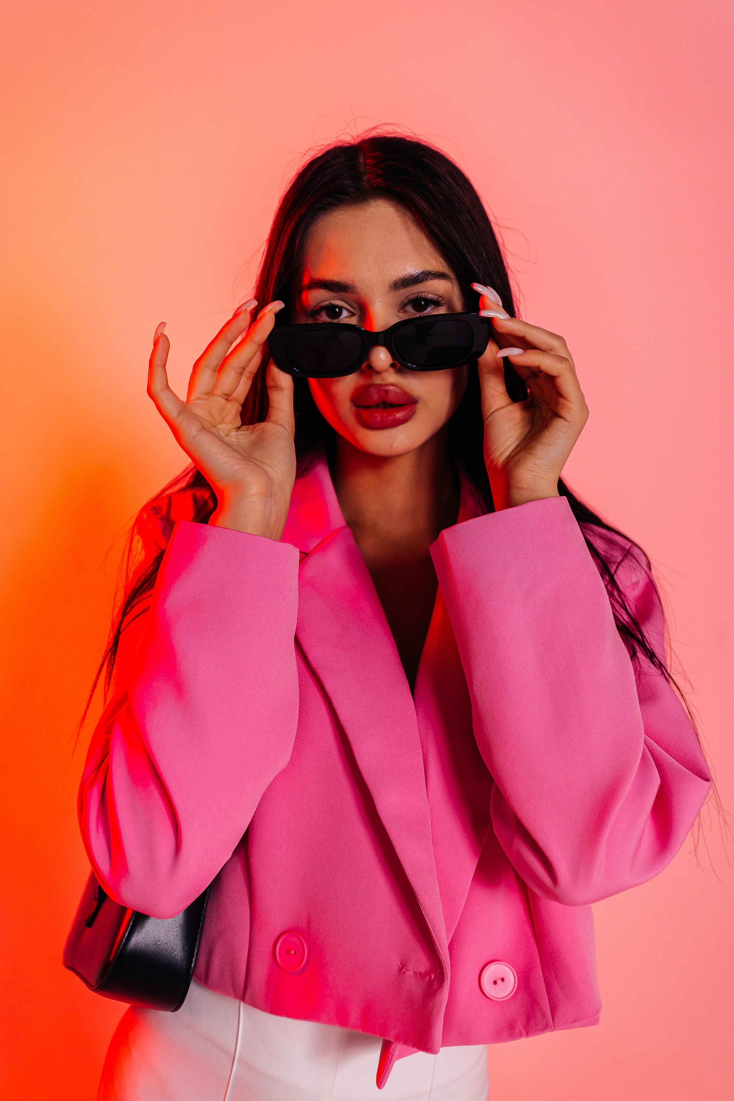 Студийная фотосессия для подруг. Вика и Маша. Александр Оношкин. Свадебный фотограф в Екатеринбурге