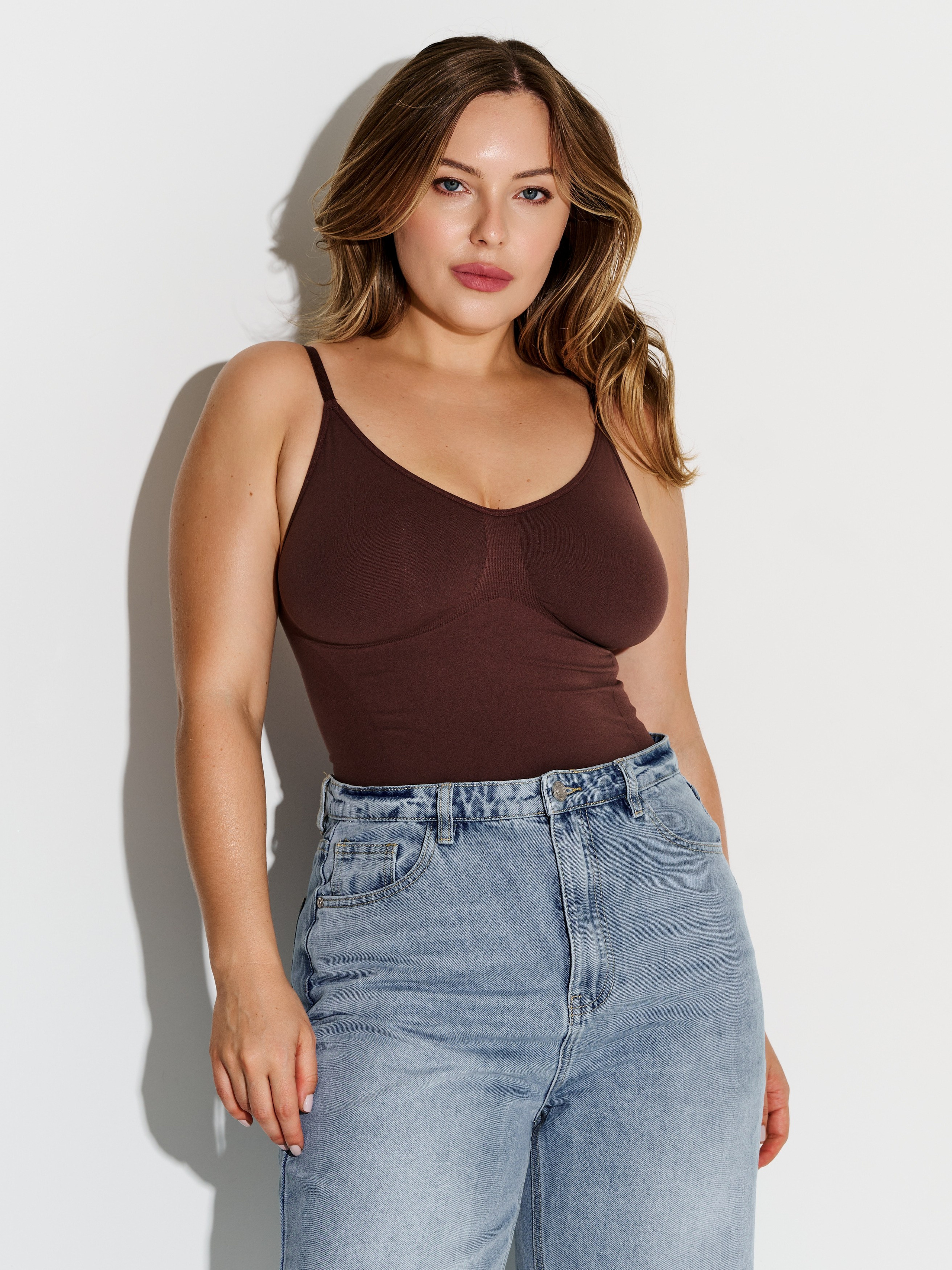 Одежда. Curvy Daria модель плюс сайз