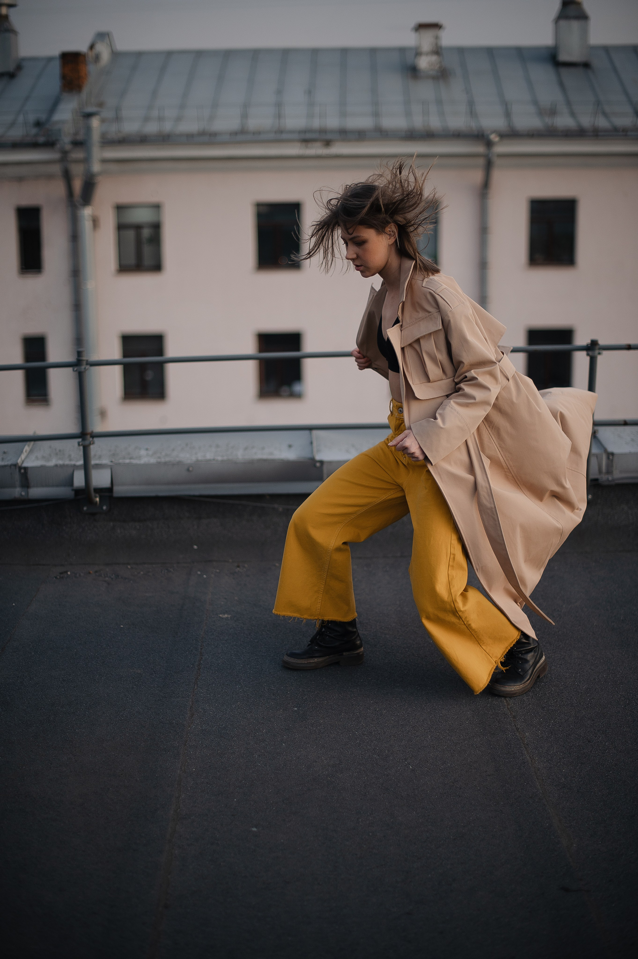 Екатерина, выпускница ЯГТИ имени Фирса Шишигина. Портретная прогулка по городу. Свадебный фотограф в Ярославле Денис Медоваров