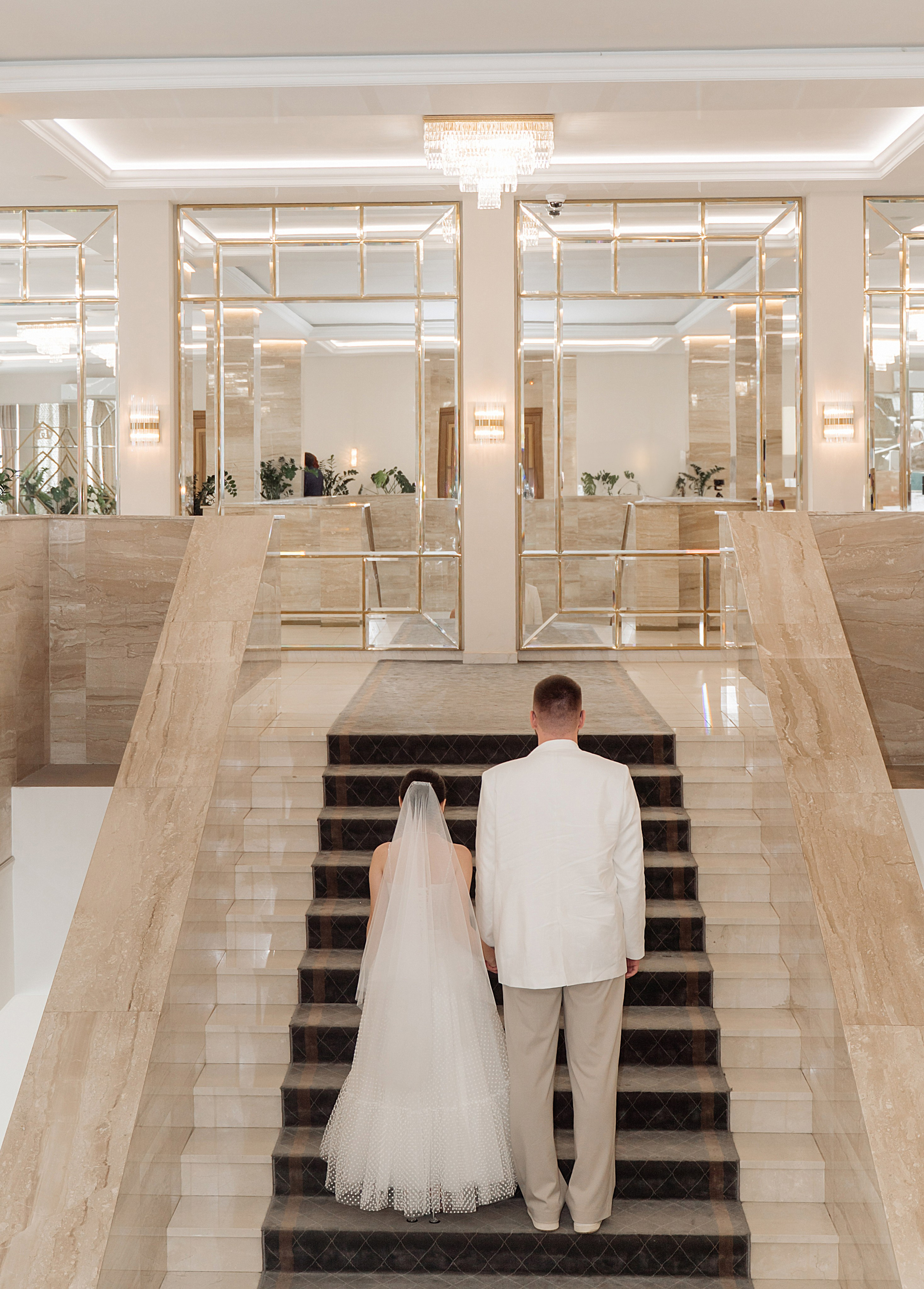 Иван и Изабелла «Веранда Отрадное». Свадебный фотограф