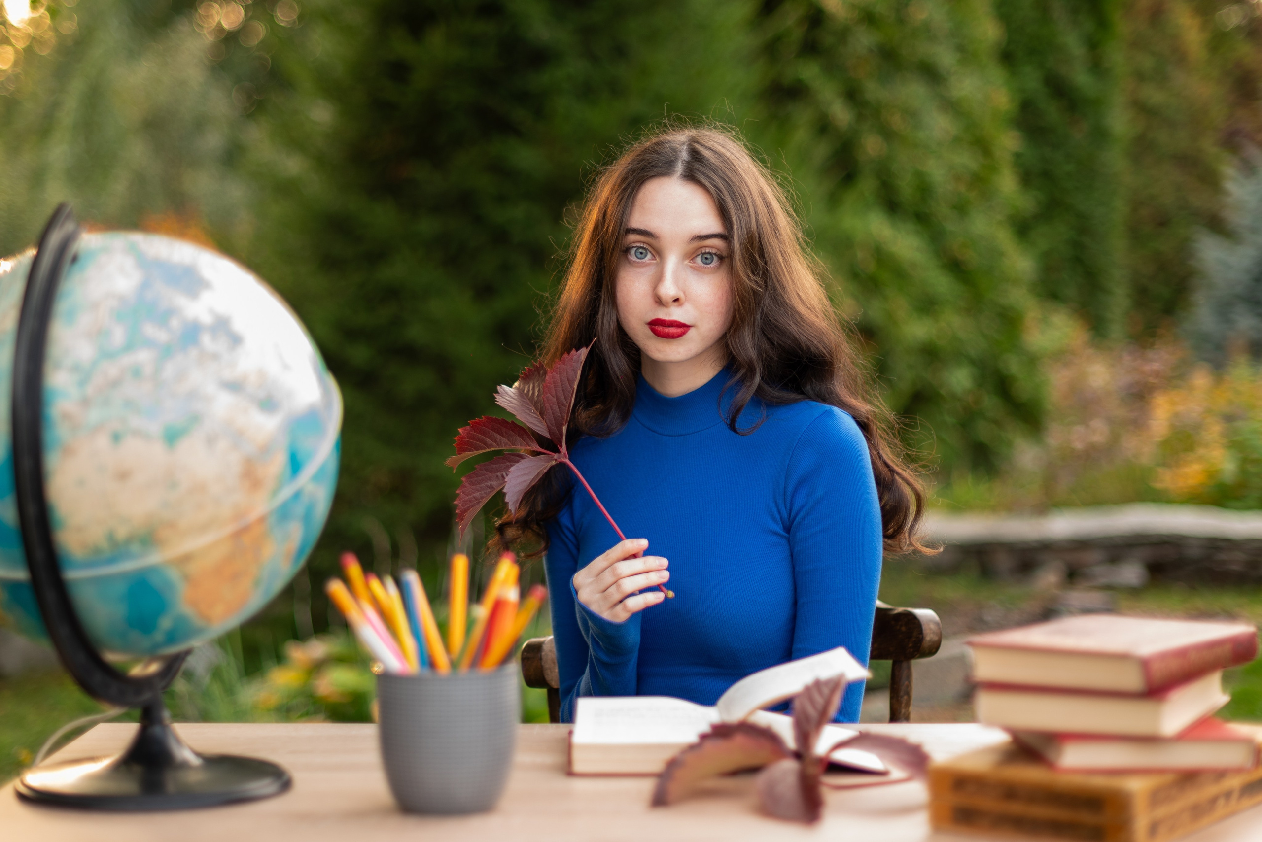 Выпускные альбомы для старшеклассников. Фотовидео.рус