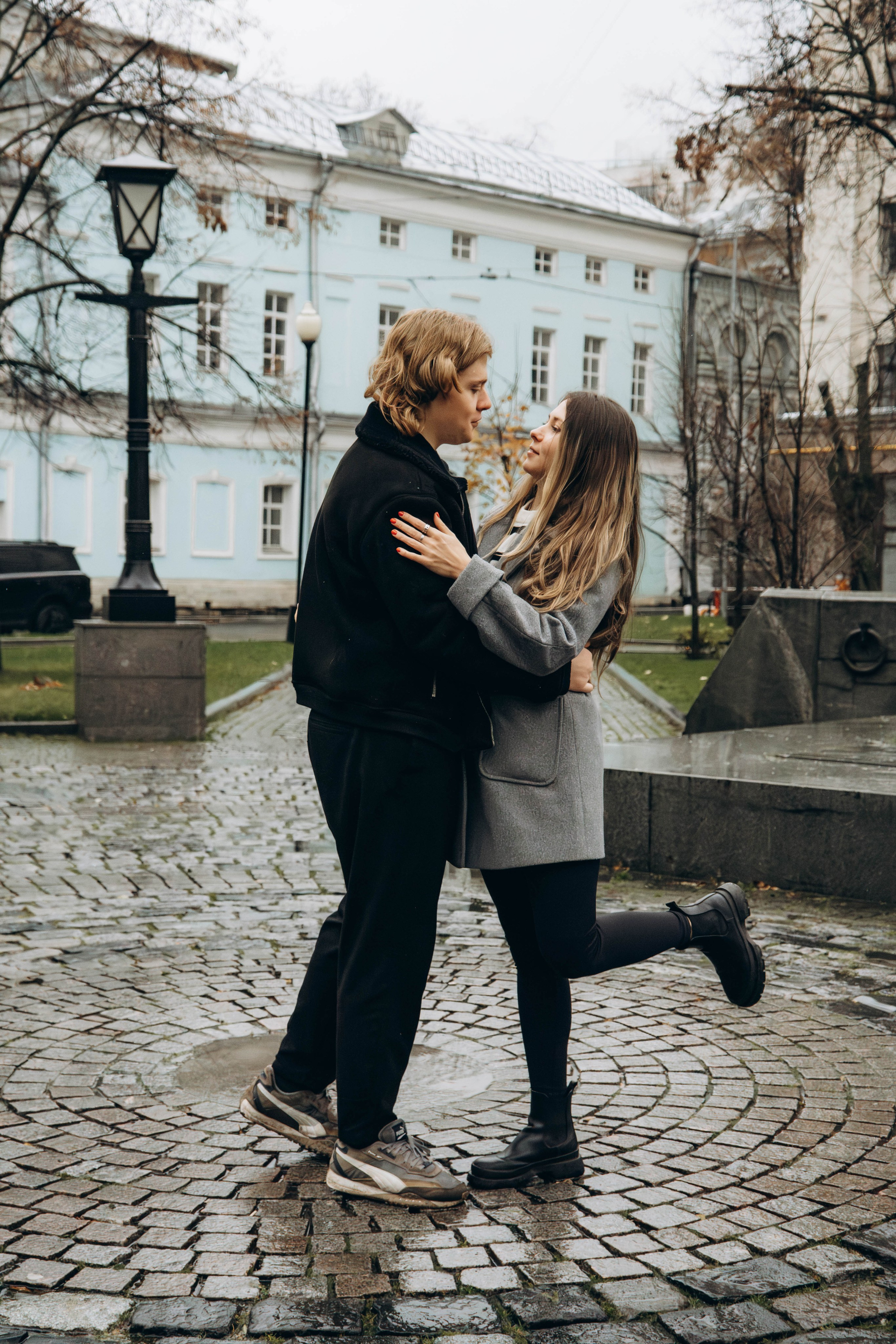 Саша и Максим. Чистые пруды. Фотограф Москва Валерия Веденина