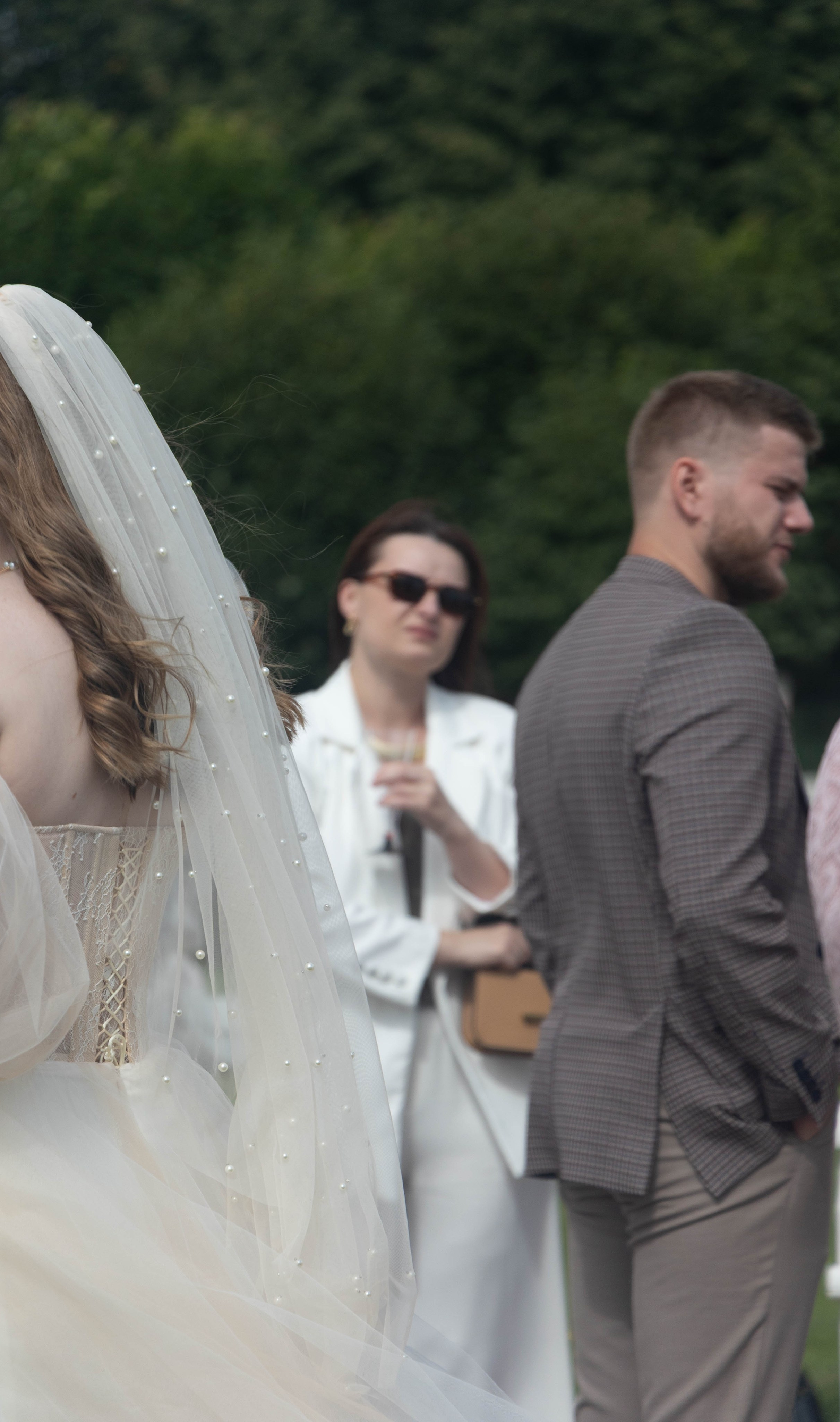 Свадебная фотосессия свадебный фотограф Татьяна Марсуверских свадебная фотопрогулка Москва Жуковский. Фотограф для маркетплейсов, фотоуслуги в Жуковском Татьяна Марсуверских