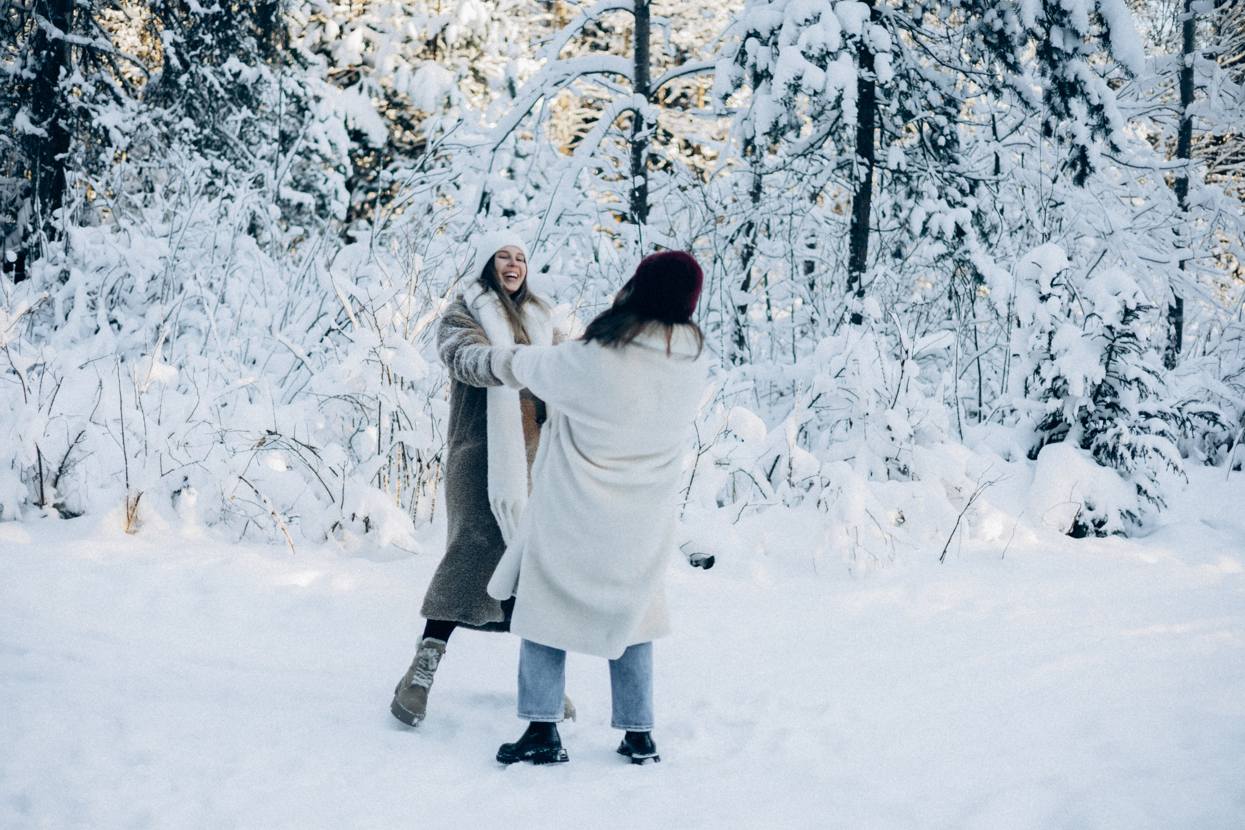 Софья и Алена. Дружба с пеленок. Комаровский берег. Главная