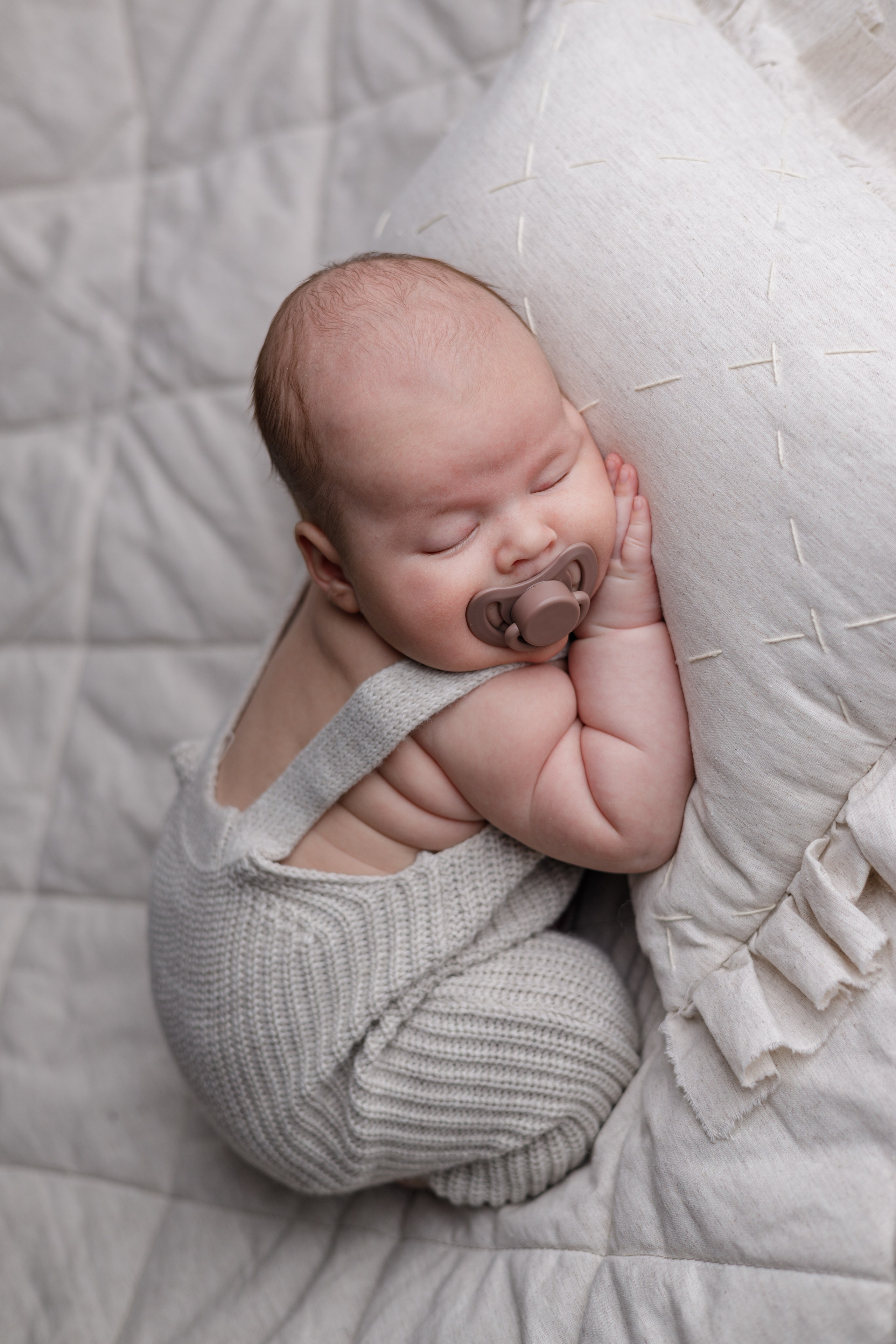 Арсений. Евгения Горбунова фотограф новорожденных в Новом Уренгое