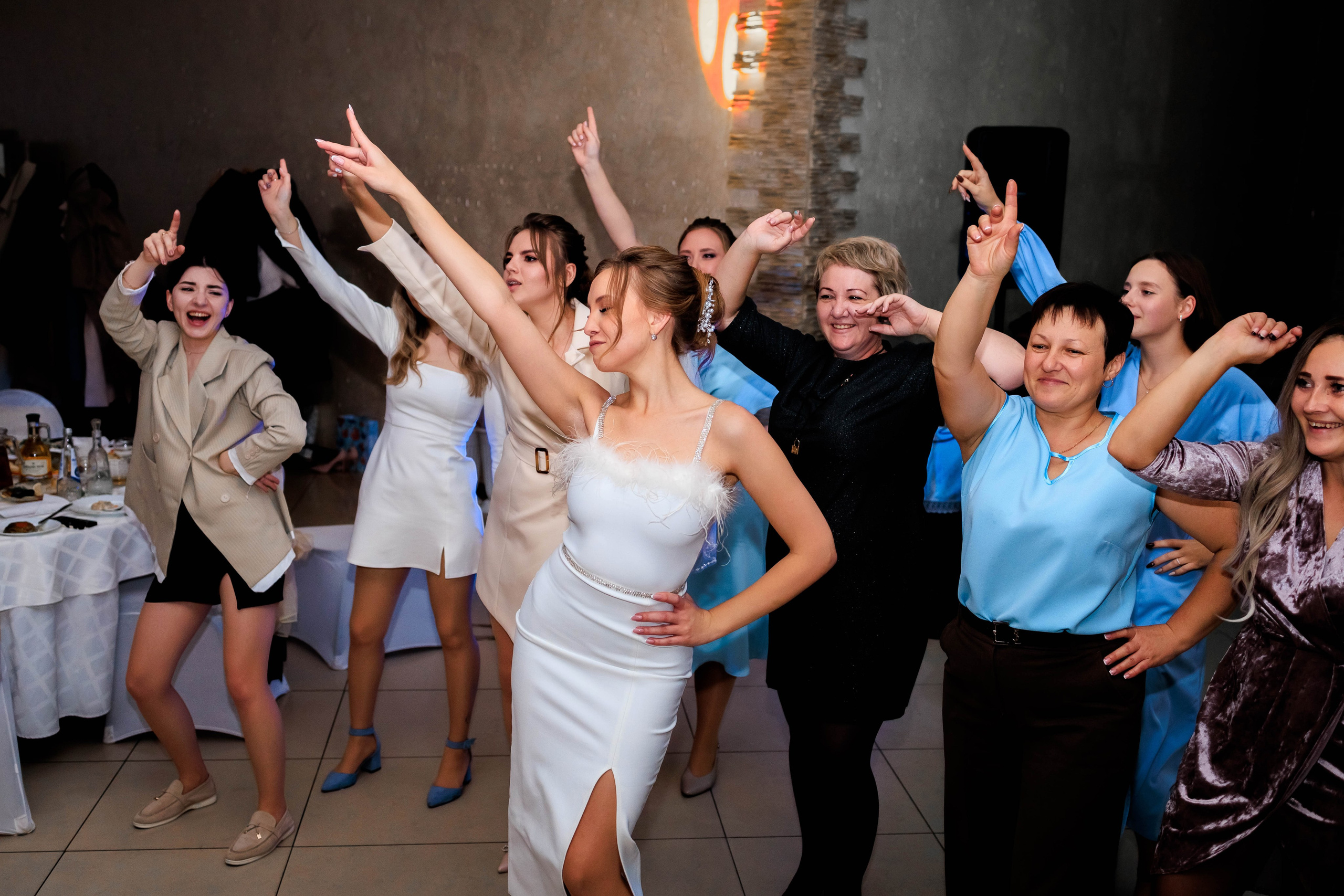 Елизавета и Данил. Свадебный и семейный фотограф в городе Россошь и Воронежской области