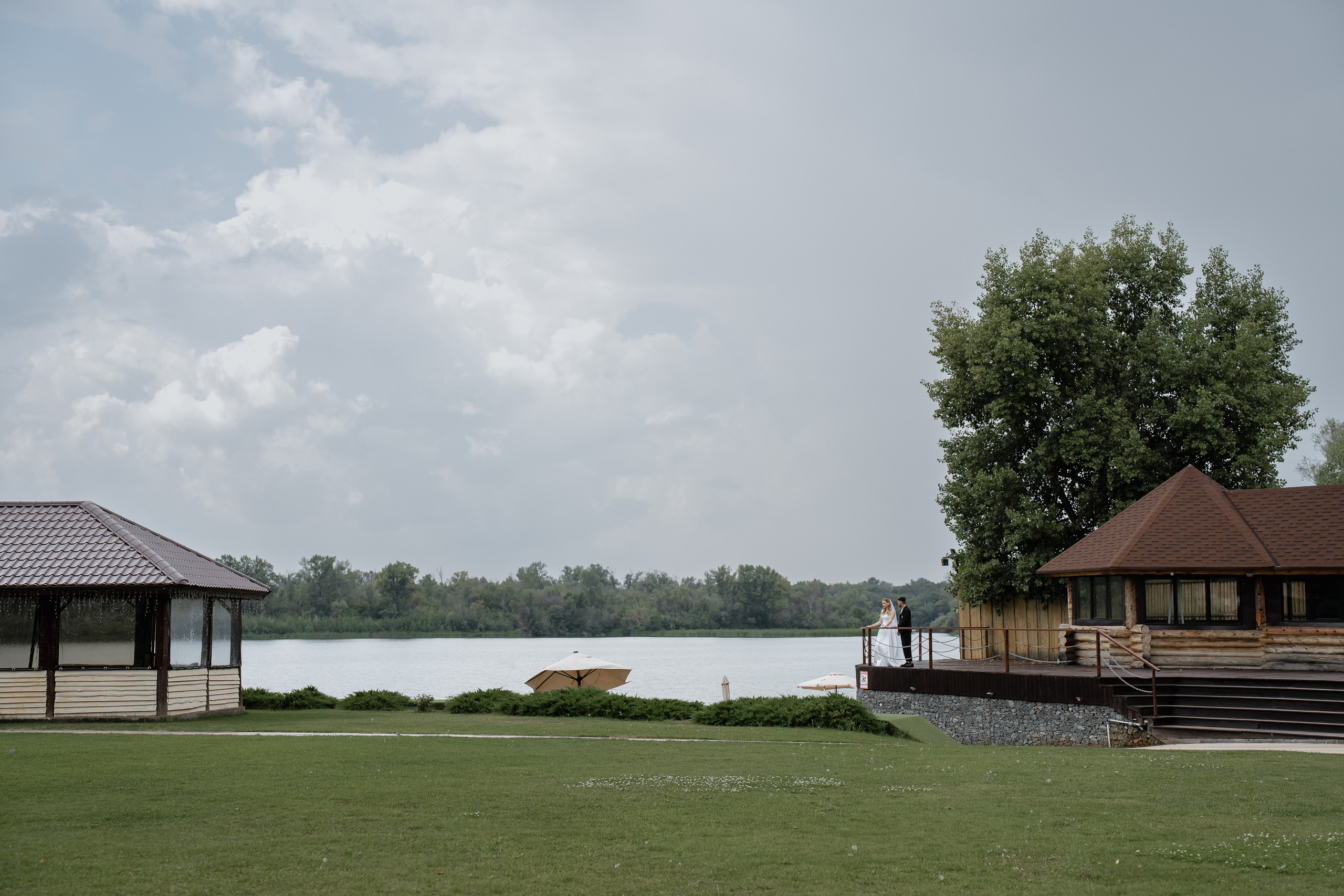 Денис и Алена_площадка Нет на Карте. Свадебный и семейный фотограф в Самаре Салахова Гулина