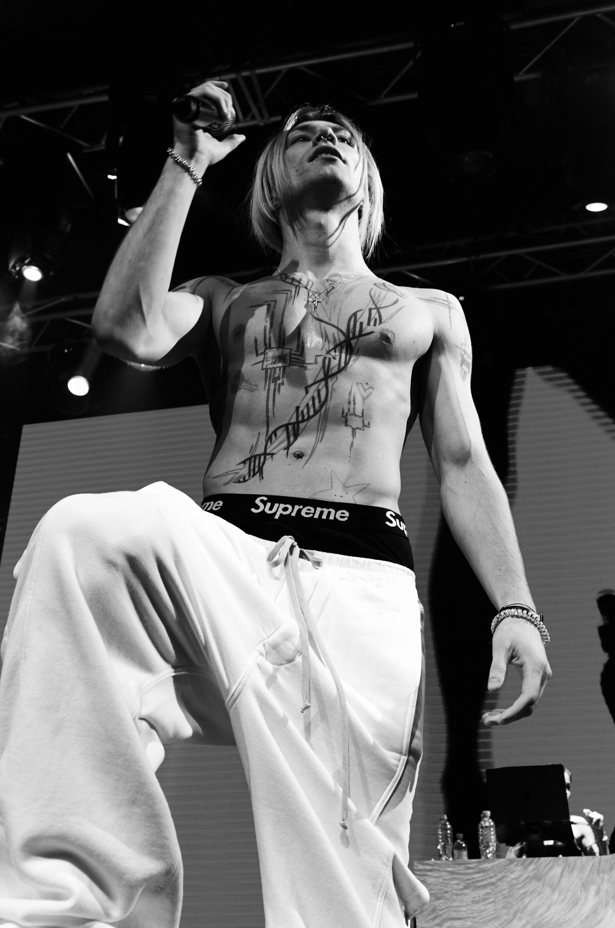 Blink/ nleeei, unique, artem shilovets. Главная