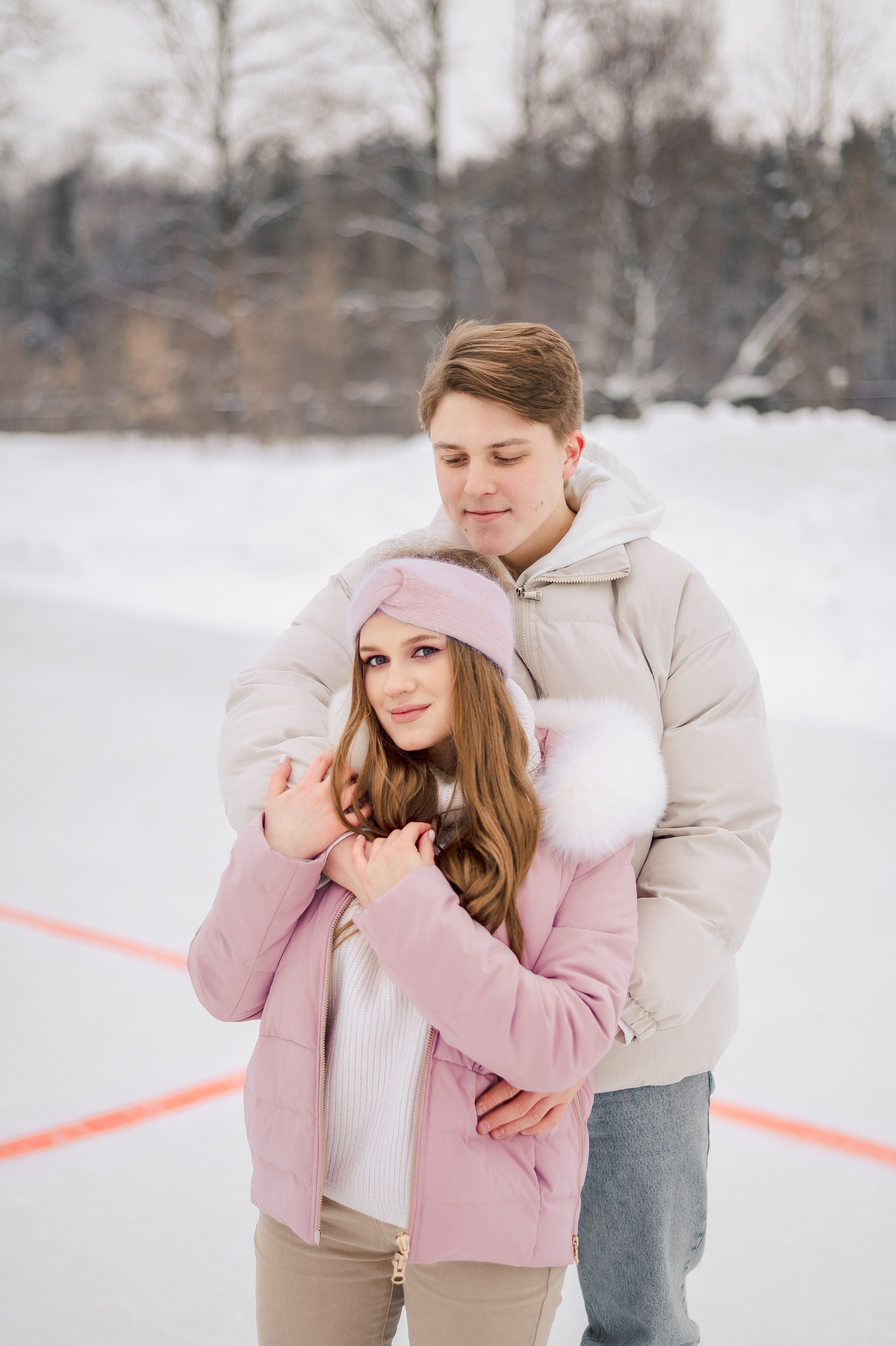 Love story Глеба и Саши на катке. Фотограф в Москве и Московской области Таня Яблочкина