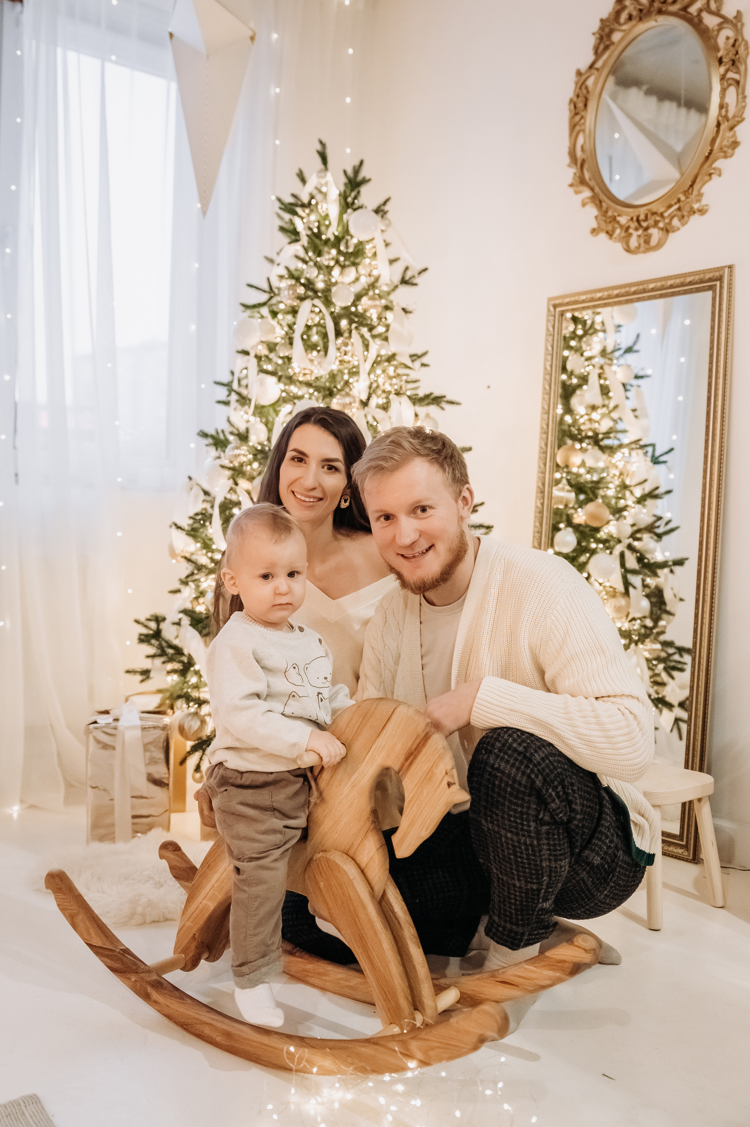Новогодняя семейная фотосессия Вити, Насти и Матвея. Фотограф в Москве и Московской области Таня Яблочкина