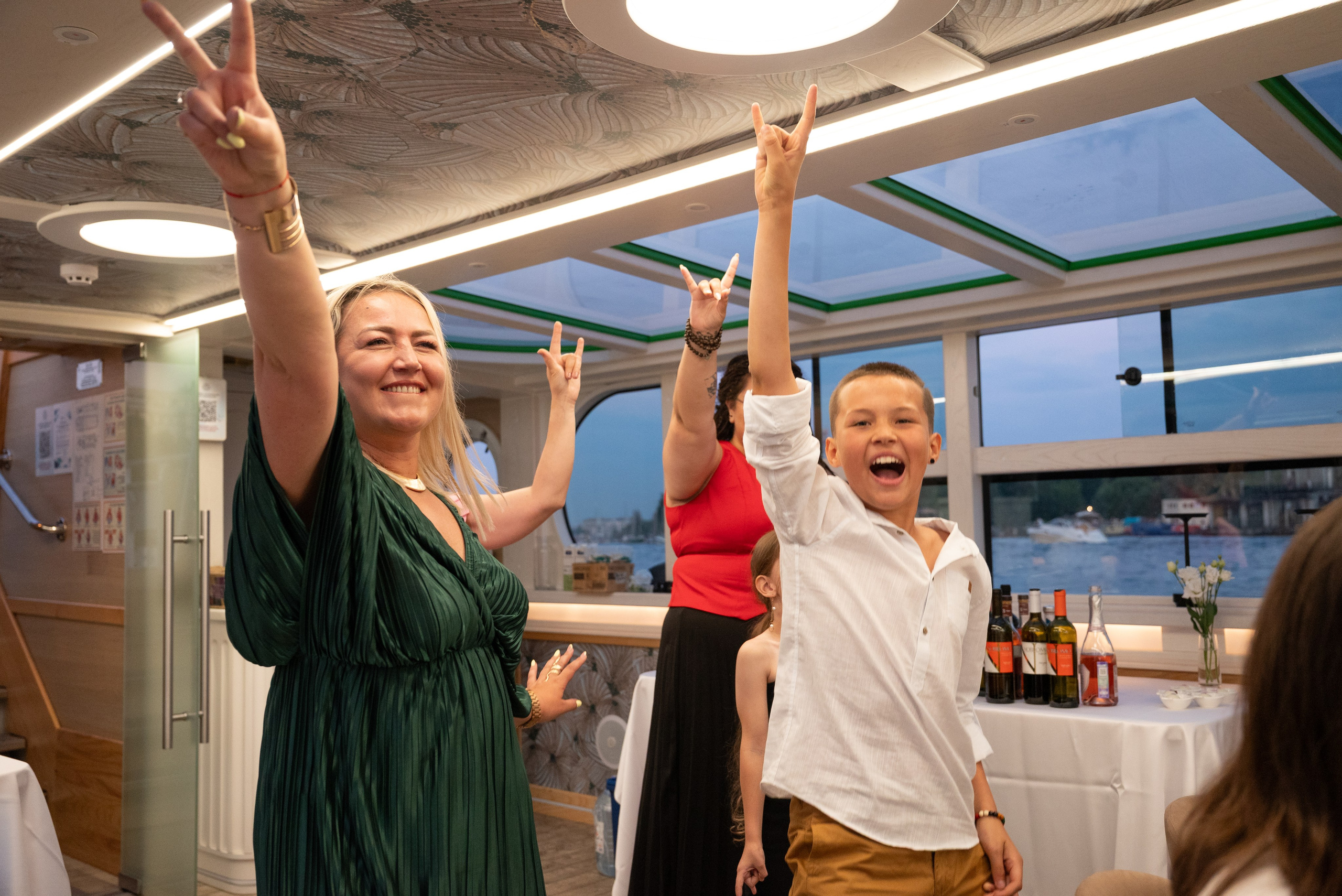 СВАДЬБА НА ТЕПЛОХОДЕ. GlarePhoto (Фотограф Спб)