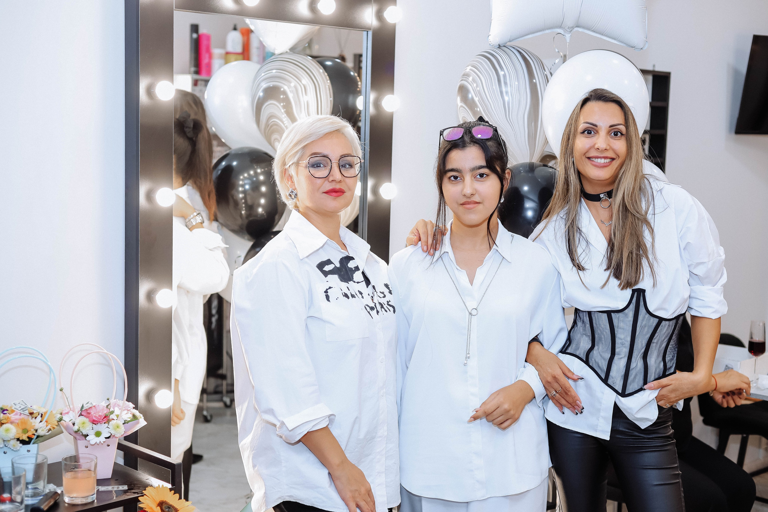 Открытие салона Black&White. Женский/Детский фотограф в Симферополе Вероника Слепогина