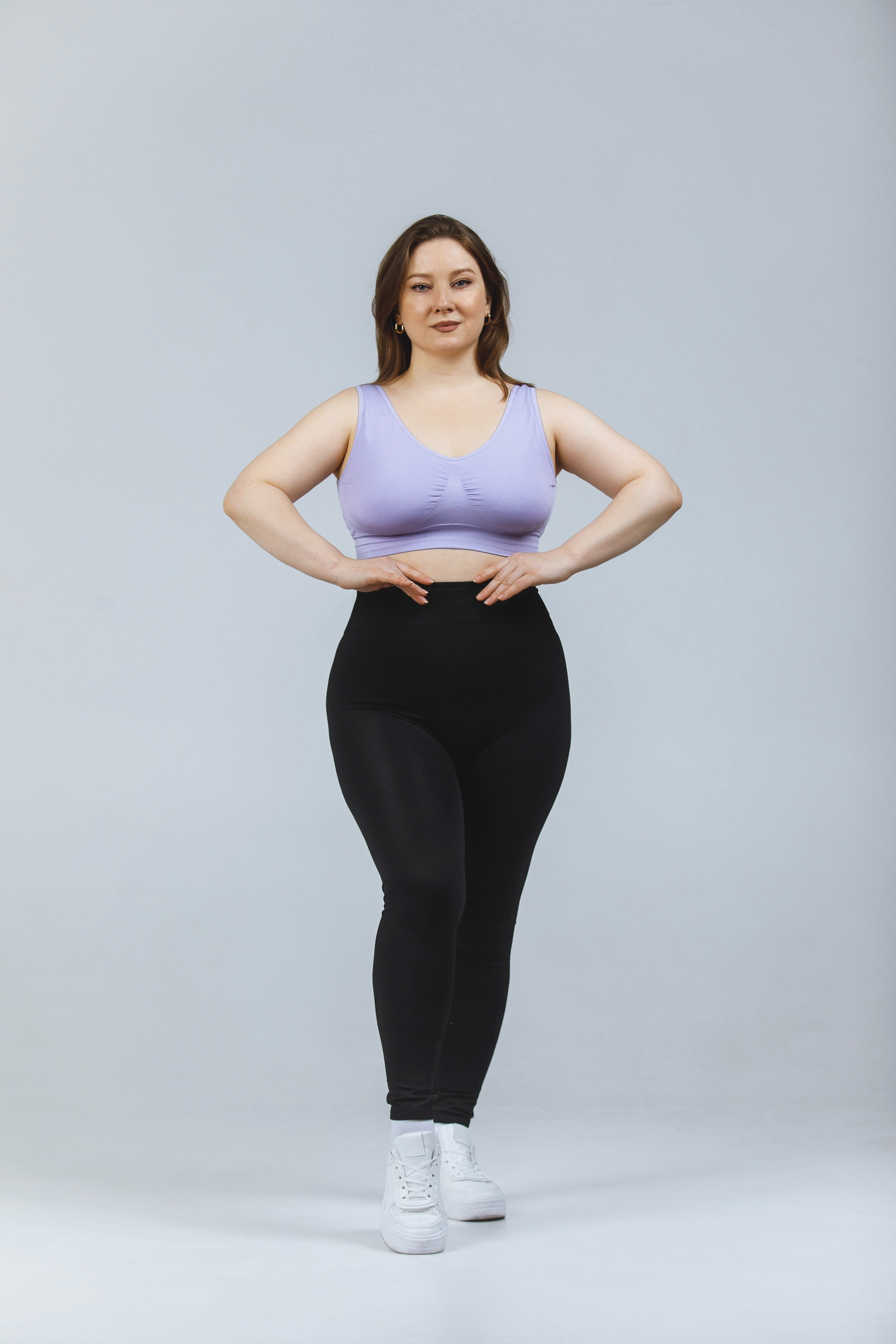 Юлия, 50-52 р-р, 167 см. KED Production — продакшн из СПб. Создаём фото, видео и контент, который помогает брендам и селлерам продавать больше