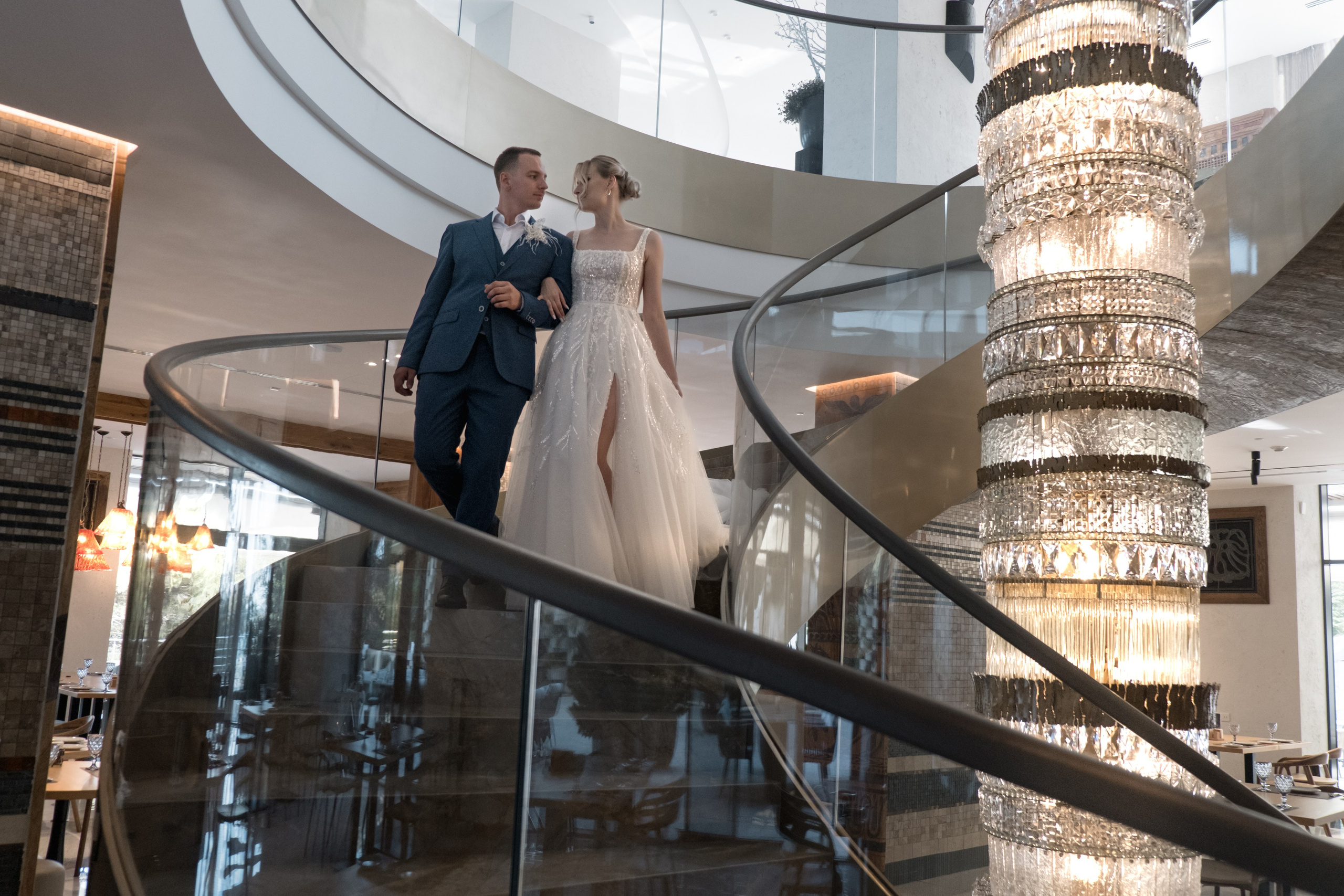 Е+В (Утро, ЗАГС, Luciano, Банкет). Профессиональная фотосъемка в Крыму. Натуральные эмоции и живые кадры. Забронируйте дату прямо сейчас!